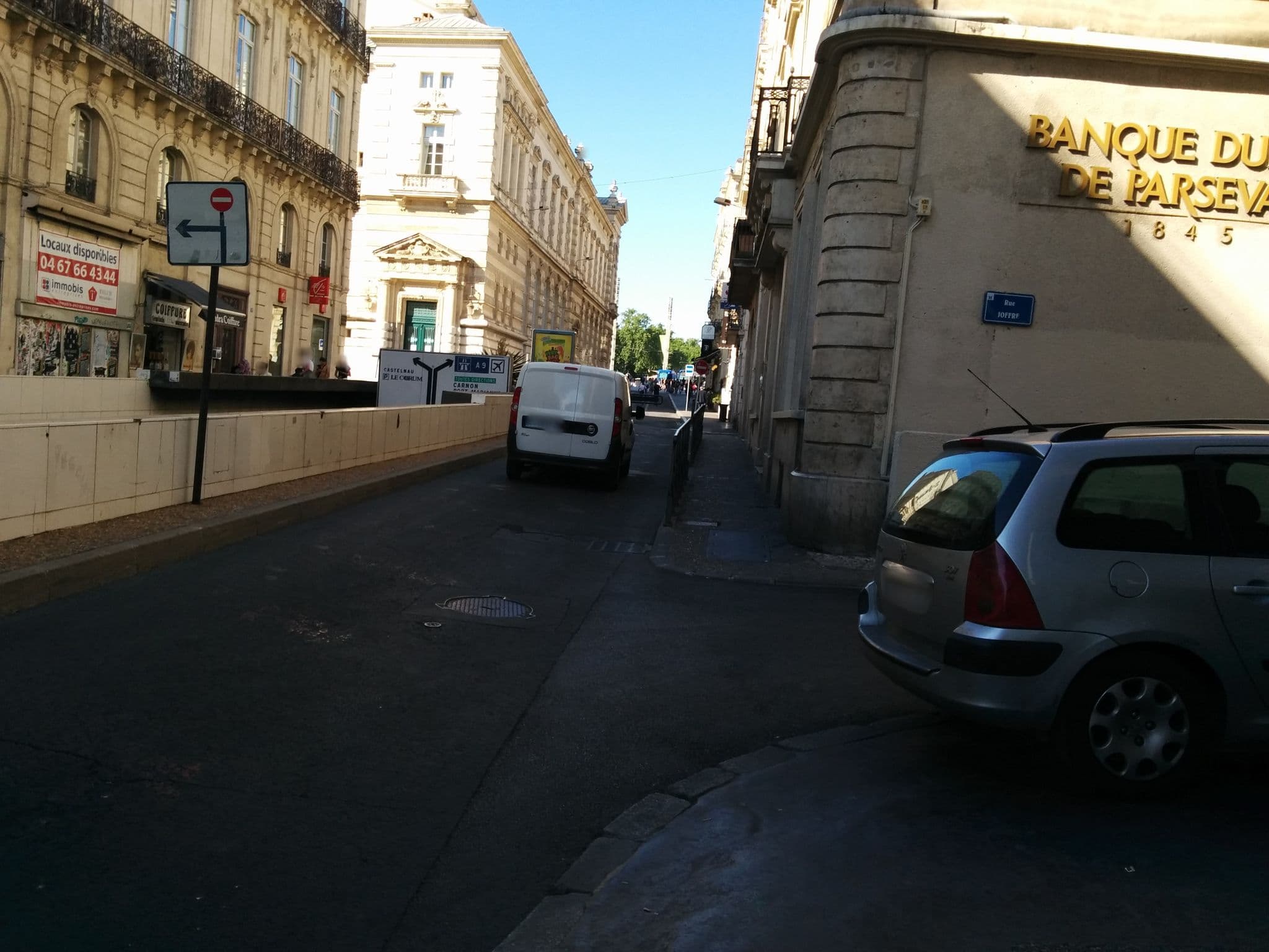 Street view near Hôtel Nova, Montpellier — © kkl (CC BY-SA · Mapillary)