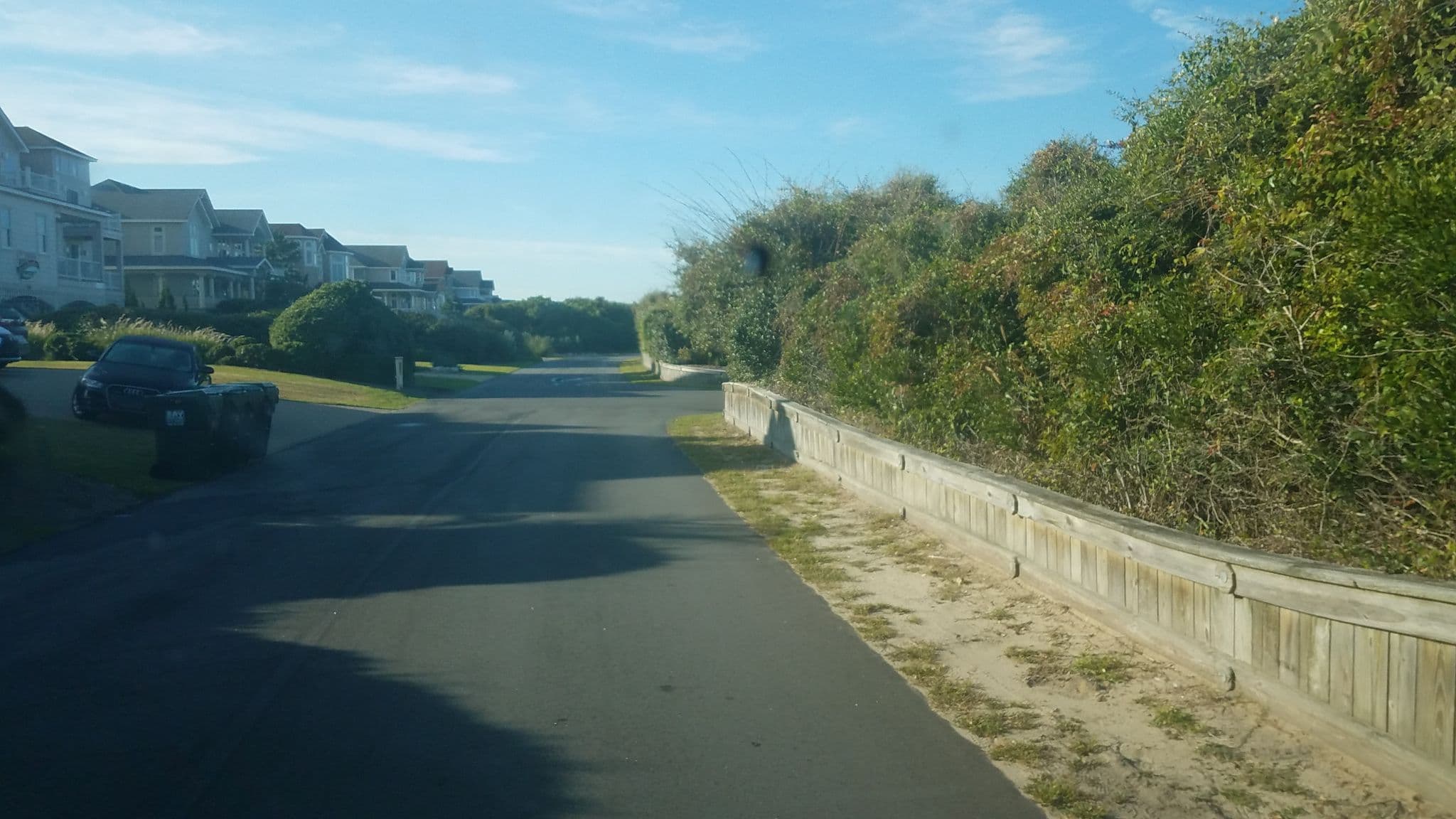 Street view near Absolute Paradise, Southern Shores — © jbthemilker (CC BY-SA · Mapillary)