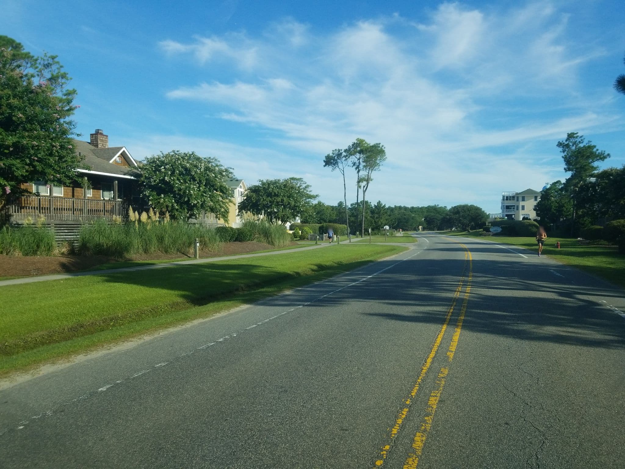 Street view near Bo's Beach Palace, Southern Shores — © jbthemilker (CC BY-SA · Mapillary)