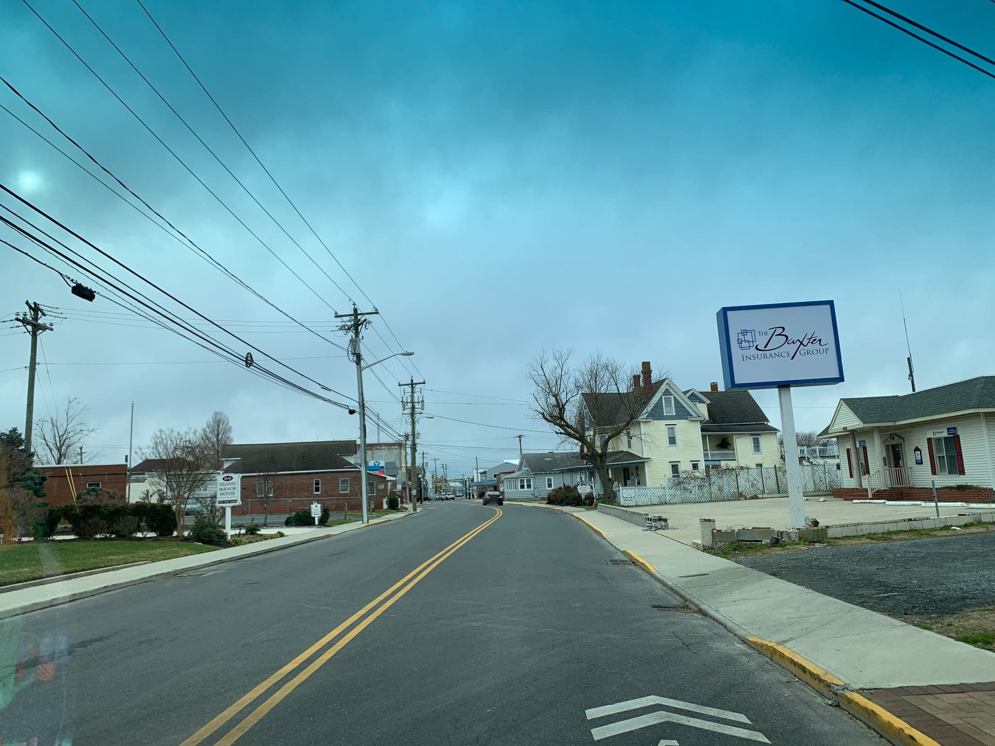 Street view near 1848 Manor House, Chincoteague — © mdroads (CC BY-SA · Mapillary)
