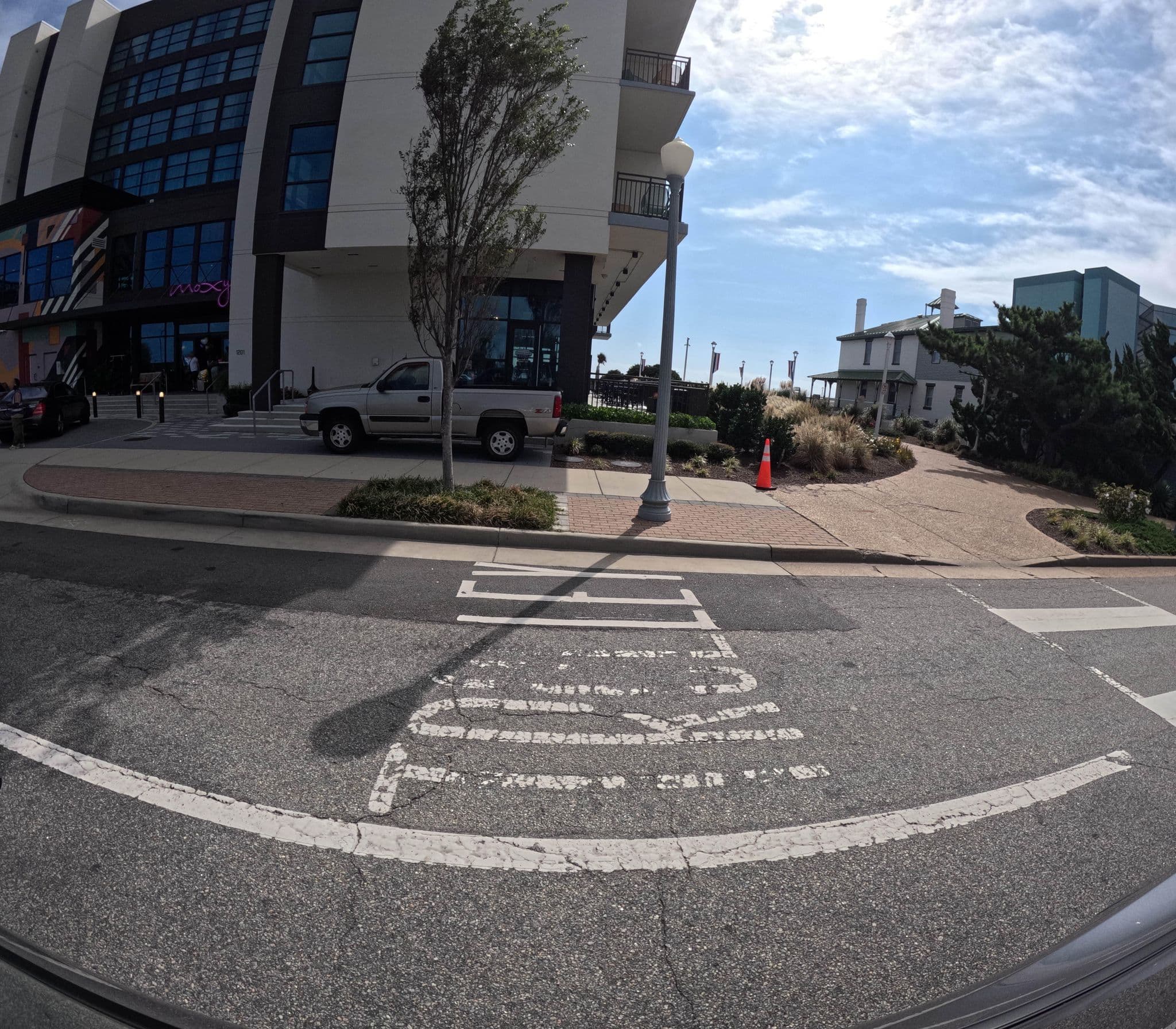 Street view near Baymont by Wyndham Virginia Beach Oceanfront, Virginia Beach — © vorpalblade (CC BY-SA · Mapillary)