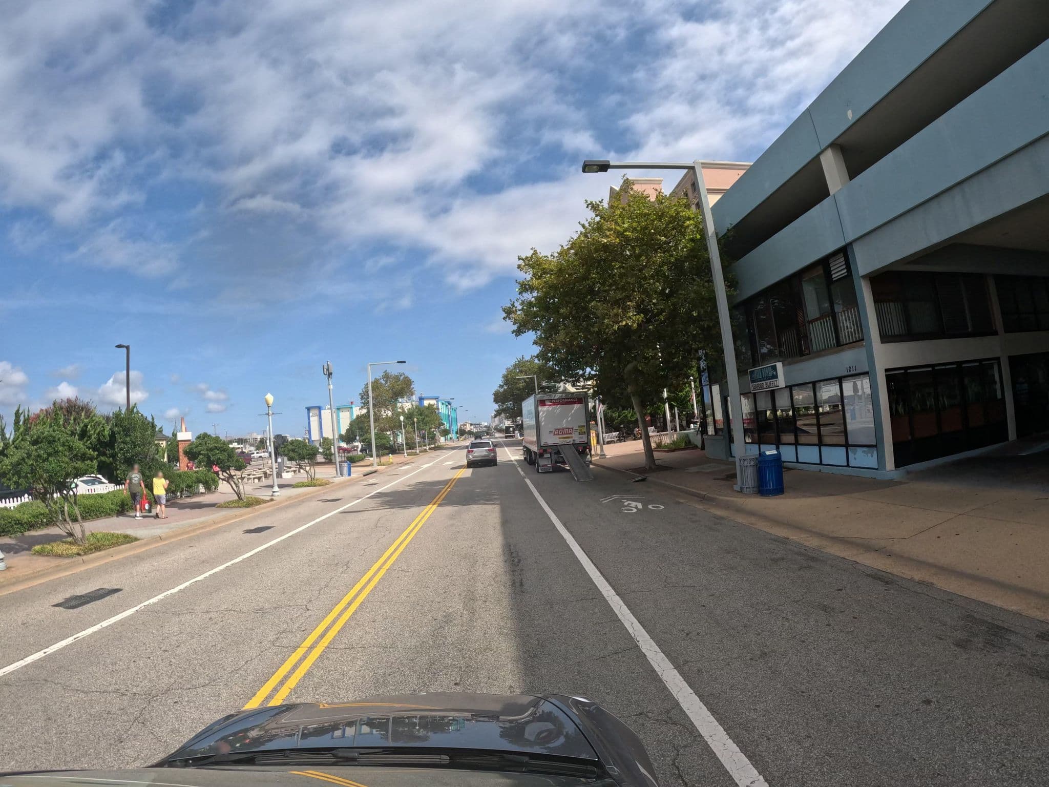 Street view near Neptune Fest, Virginia Beach — © vorpalblade (CC BY-SA · Mapillary)