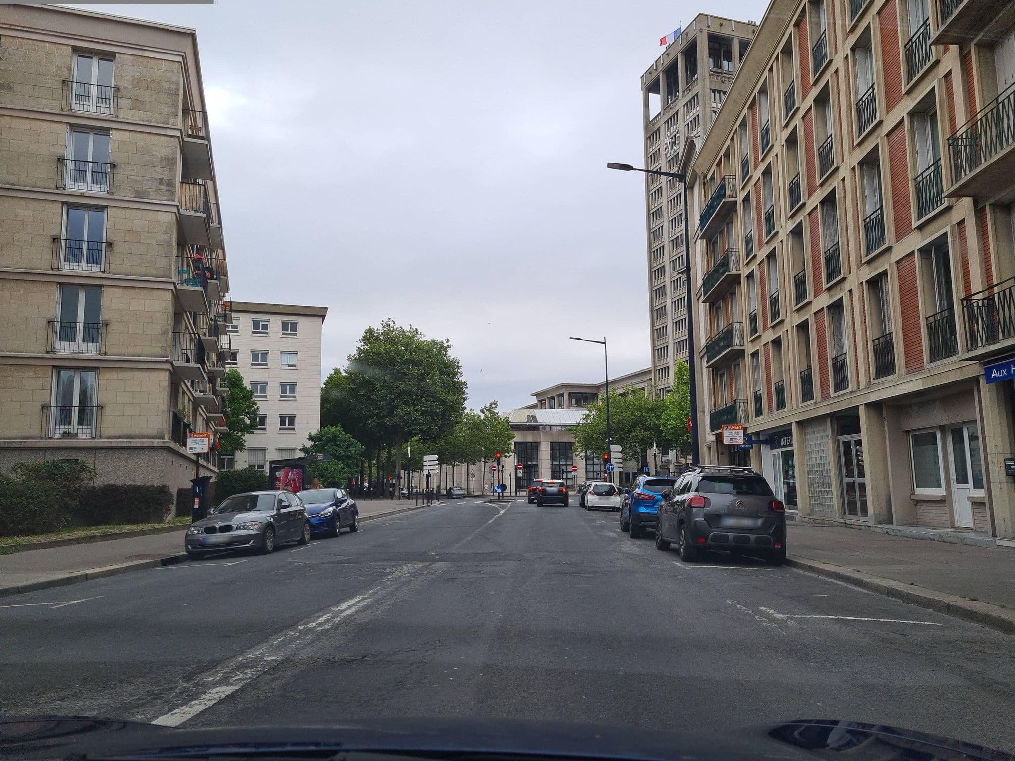 Street view near Carmin, Le Havre — © kino (CC BY-SA · Mapillary)