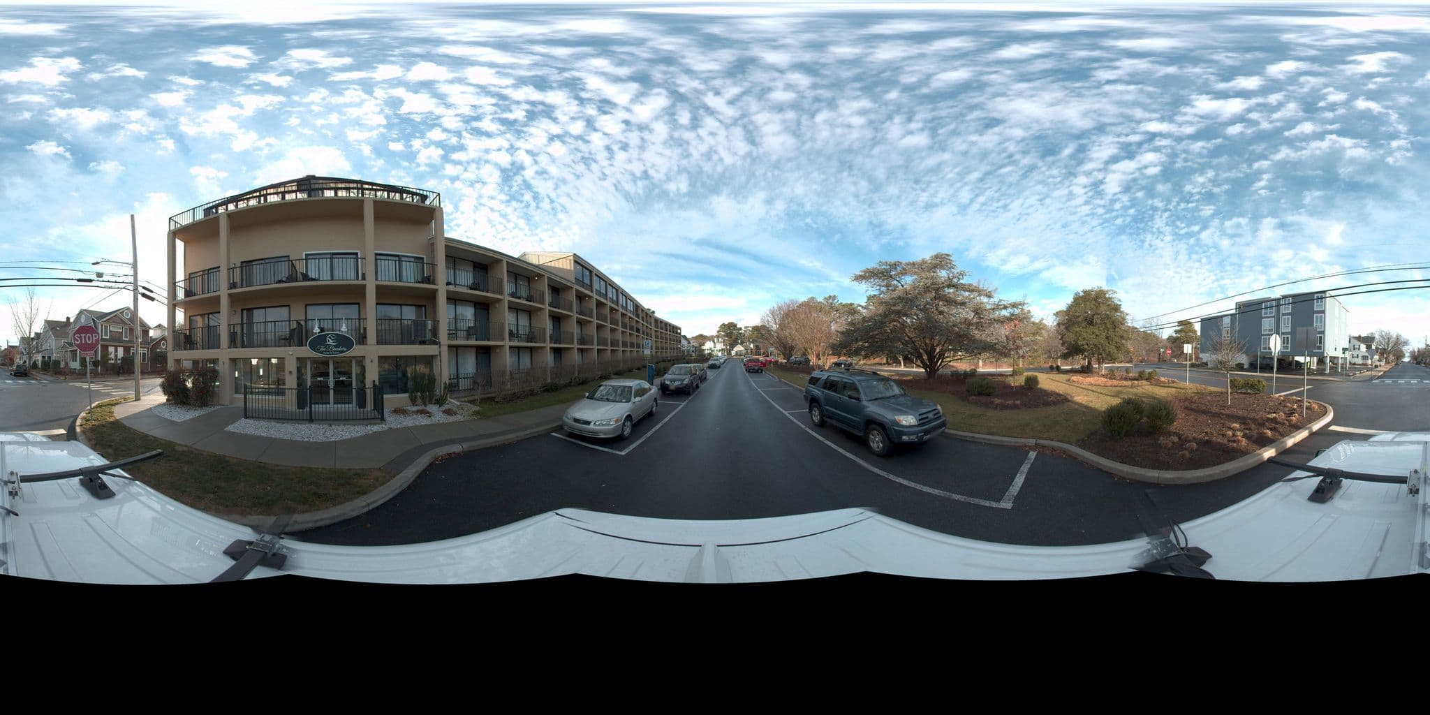 Street view near The Breakers Roof Top Pool, Rehoboth Beach — © rking (CC BY-SA · Mapillary)