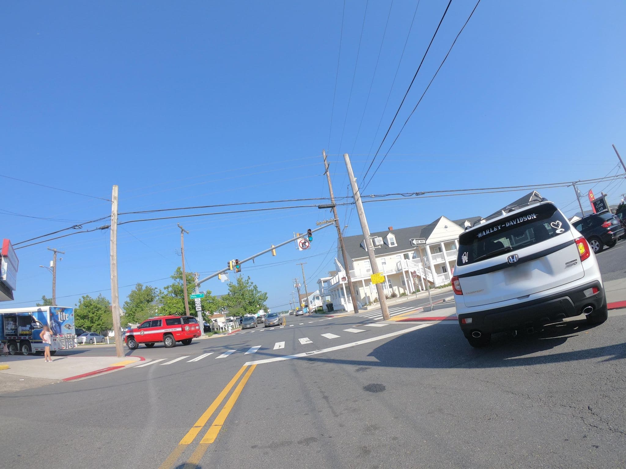 Street view near Island Breeze, West Ocean City — © roadgeek_md99 (CC BY-SA · Mapillary)