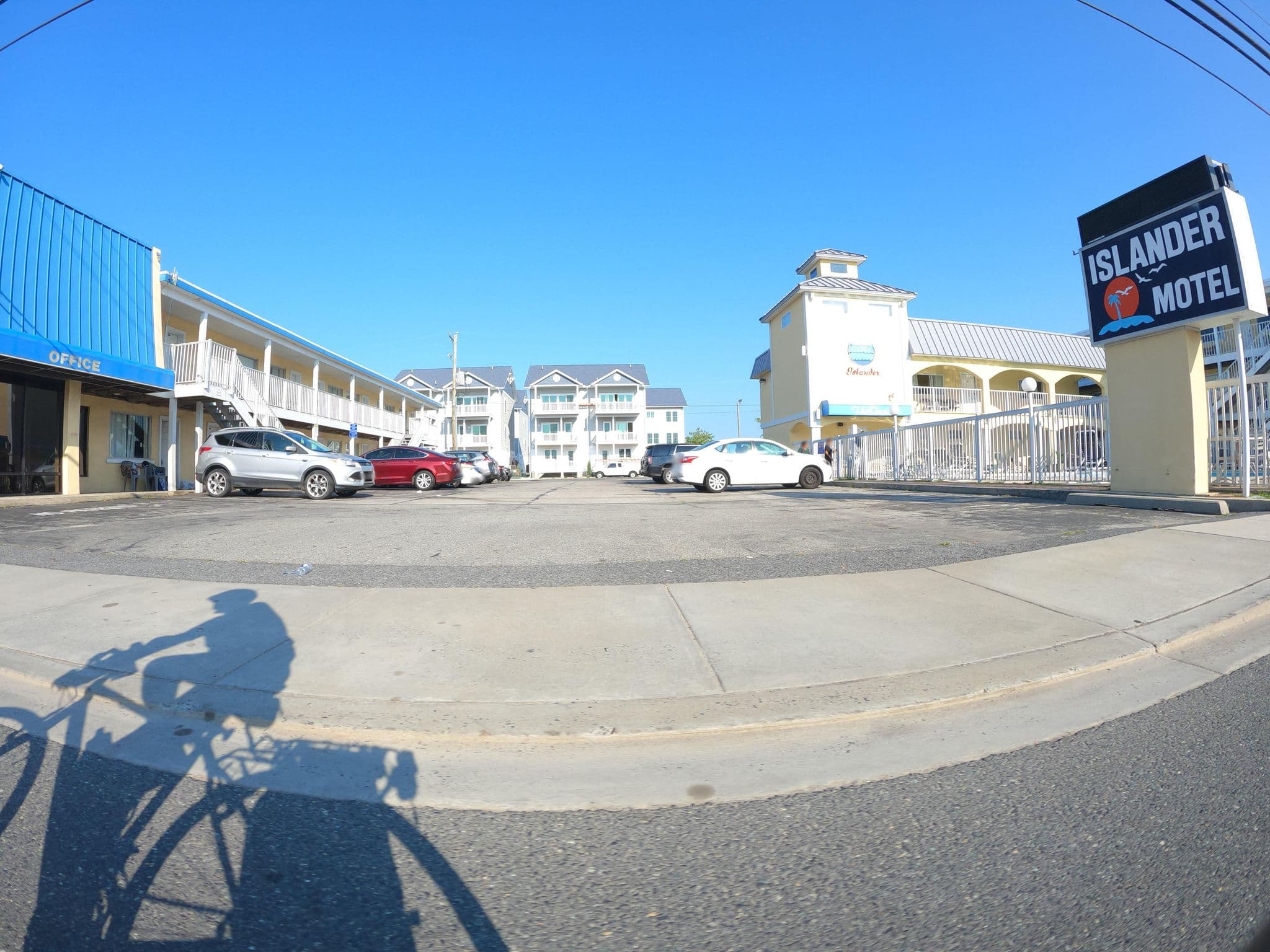 Street view near Islander pool side, West Ocean City — © roadgeek_md99 (CC BY-SA · Mapillary)