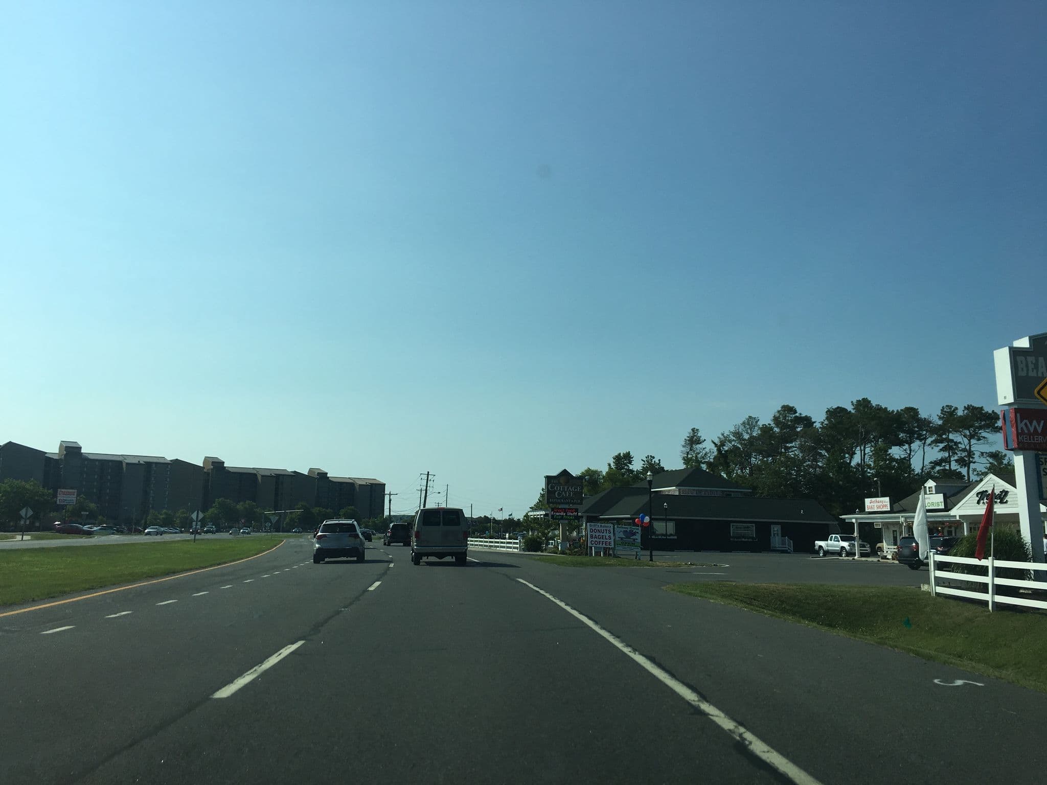 Street view near ResortQuest at Bethany Beach, Bethany Beach — © talllguy (CC BY-SA · Mapillary)