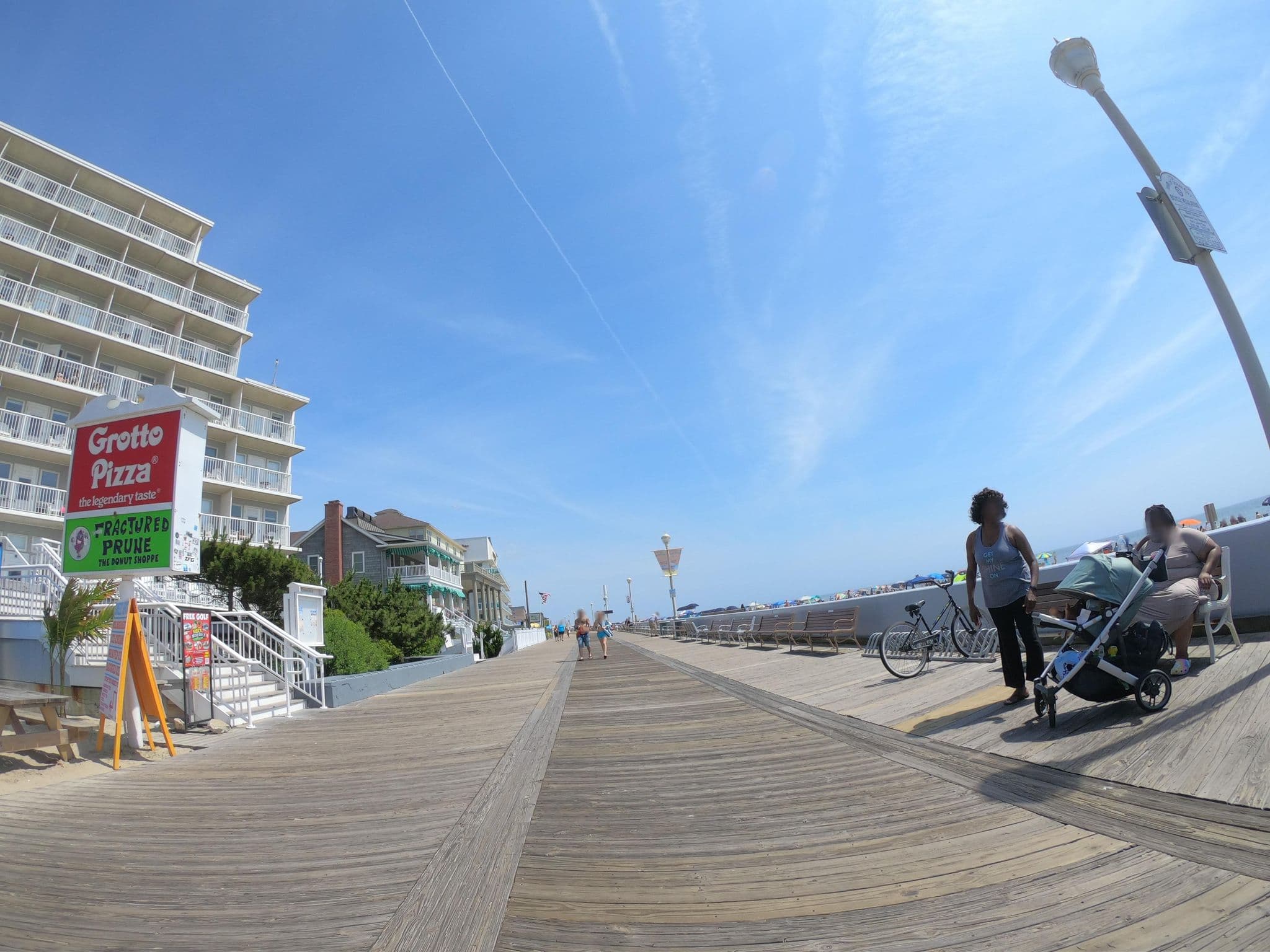 Street view near Commander Hotel, West Ocean City — © roadgeek_md99 (CC BY-SA · Mapillary)