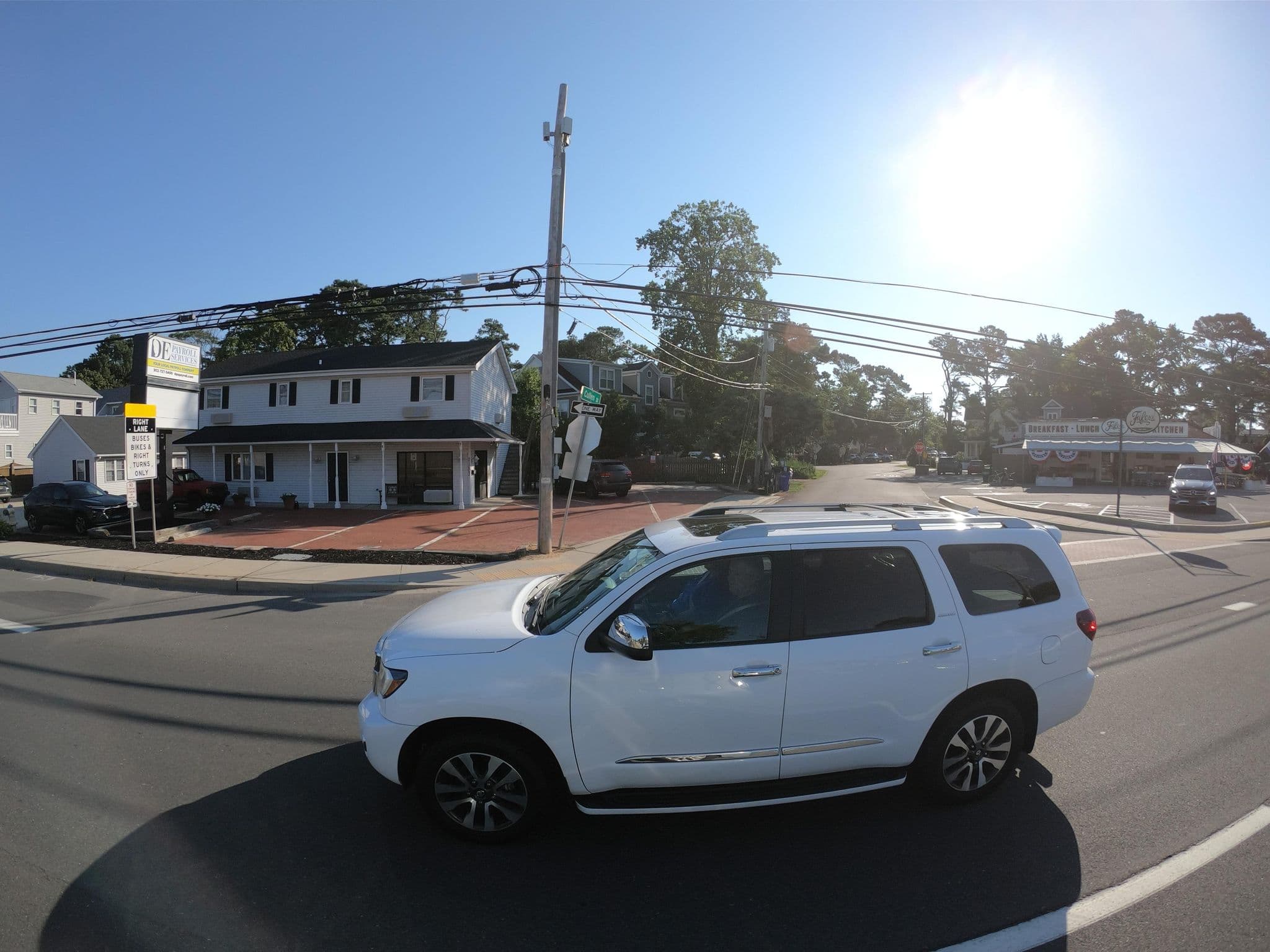 Street view near Atlantic Oceanside Suites And Efficiencies, Rehoboth Beach — © roadgeek_md99 (CC BY-SA · Mapillary)