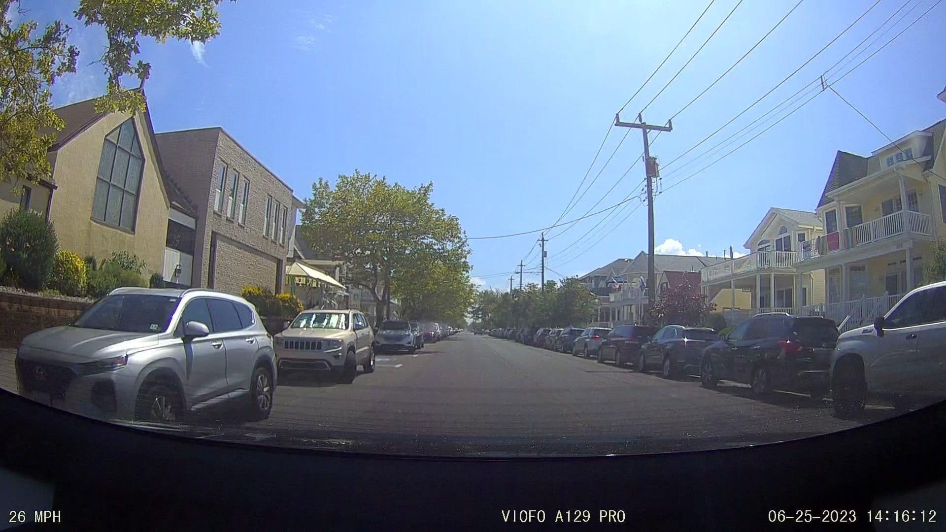 Street view near Santa Barbara South Condominium, Ocean City — © RJ328724387 (CC BY-SA · Mapillary)