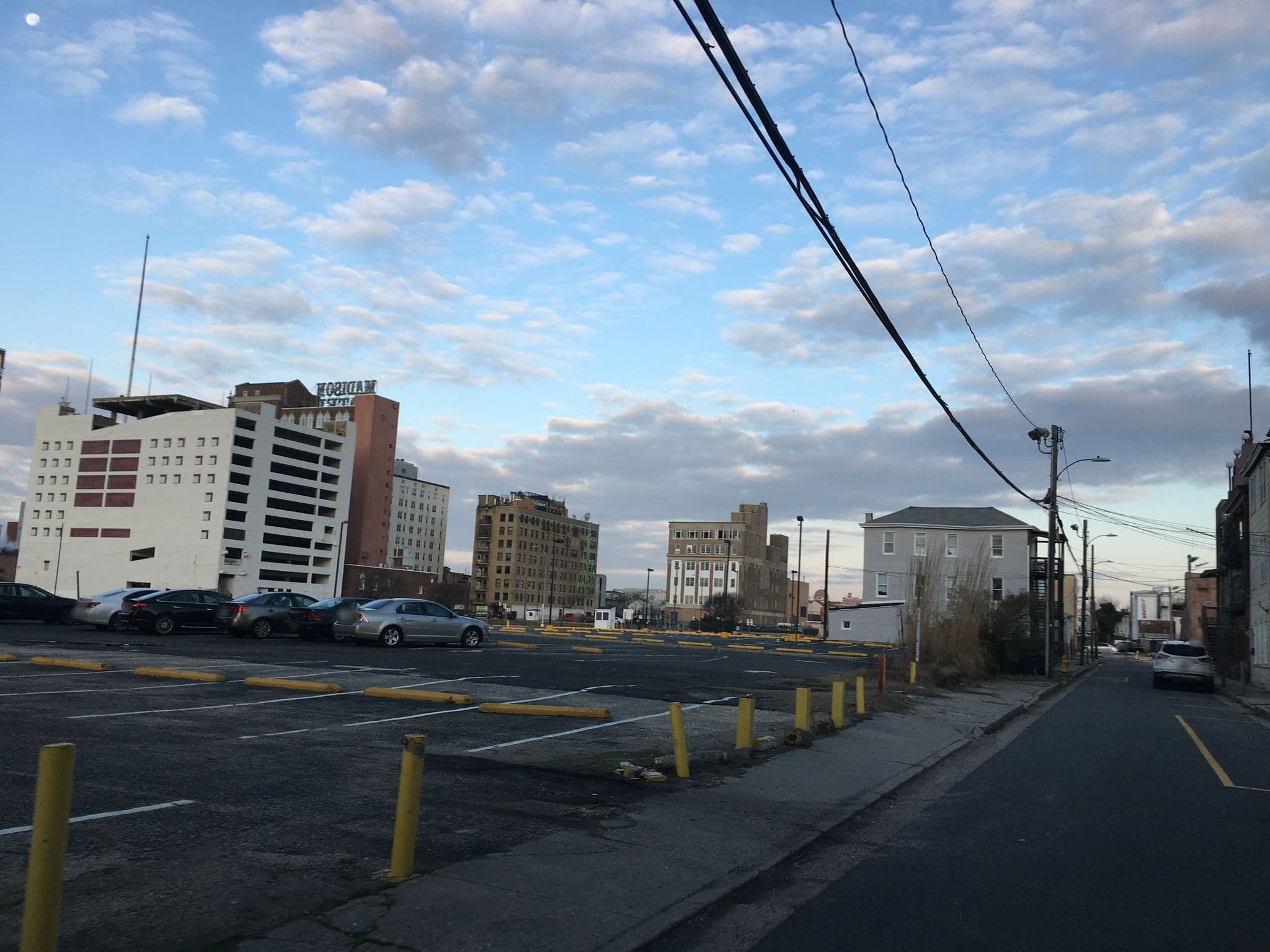 Street view near Golden East Motel, Atlantic City — © racerx (CC BY-SA · Mapillary)