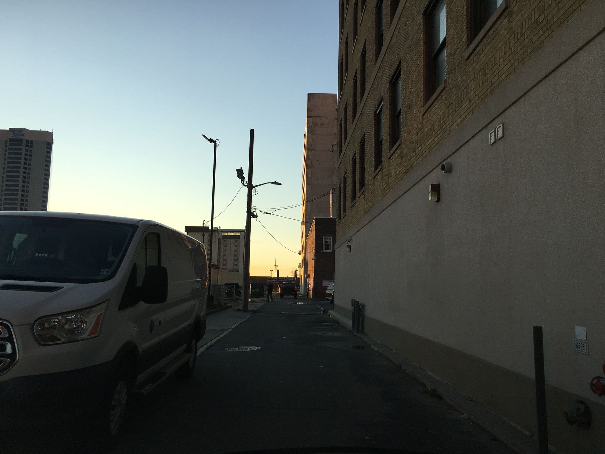 Street view near madison Hotel, Atlantic City — © racerx (CC BY-SA · Mapillary)