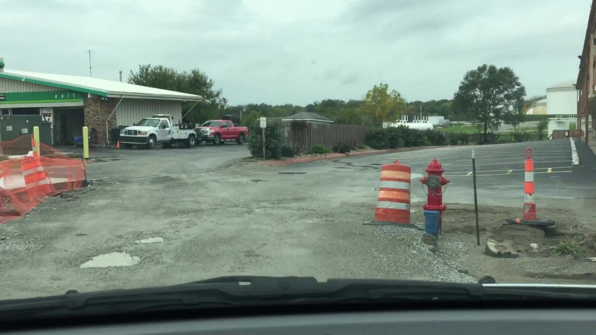 Street view near Motel 6, Coralville — © lvl5 (CC BY-SA · Mapillary)