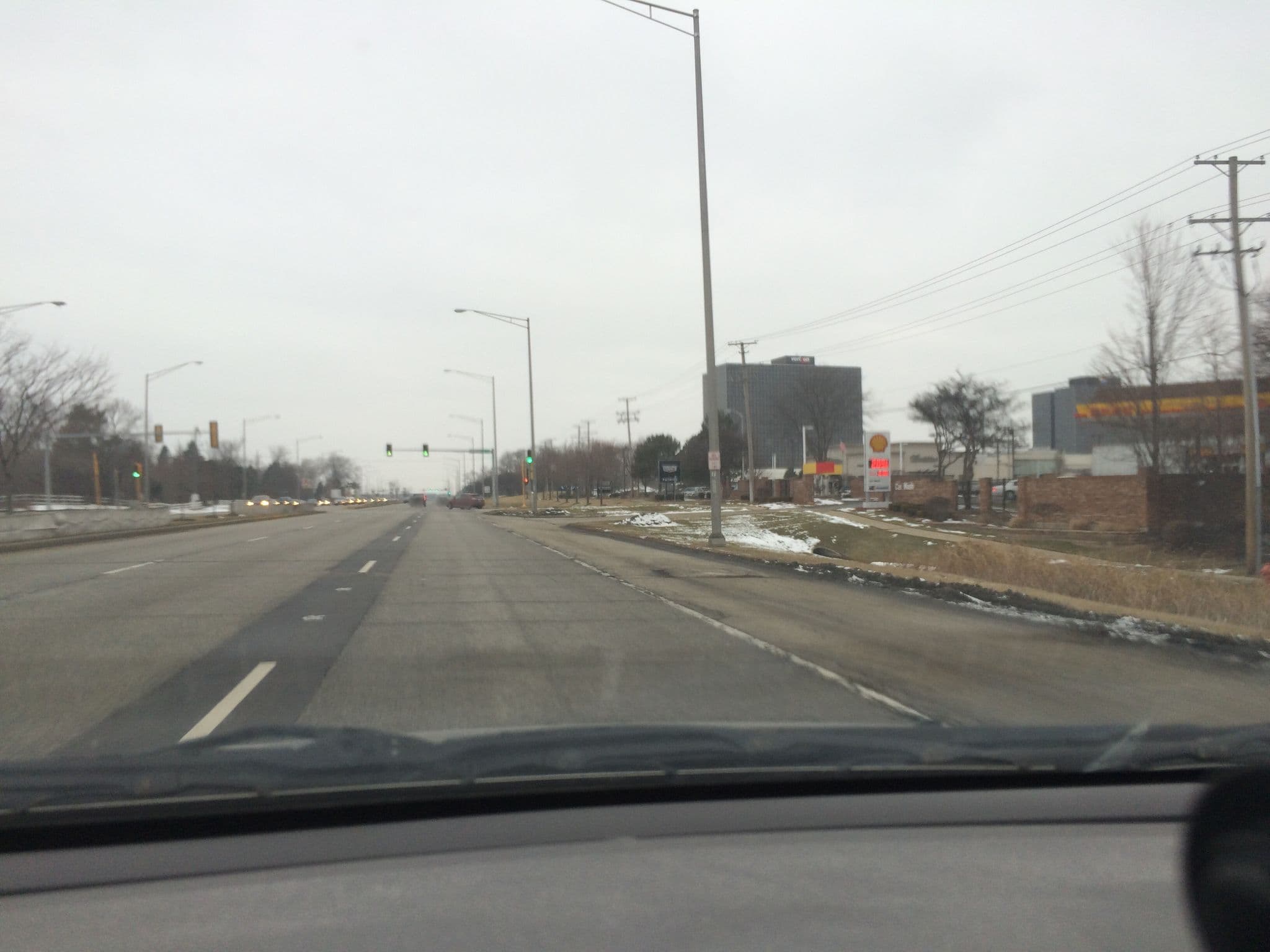 Street view near Best Western Shaumburg, Hoffman Estates — © kbreit (CC BY-SA · Mapillary)