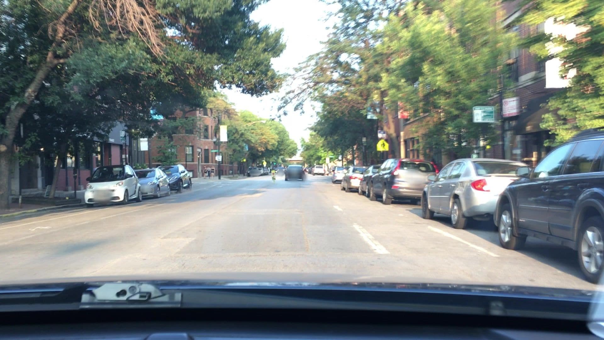 Street view near Brodies, Lincoln Park — © lvl5 (CC BY-SA · Mapillary)