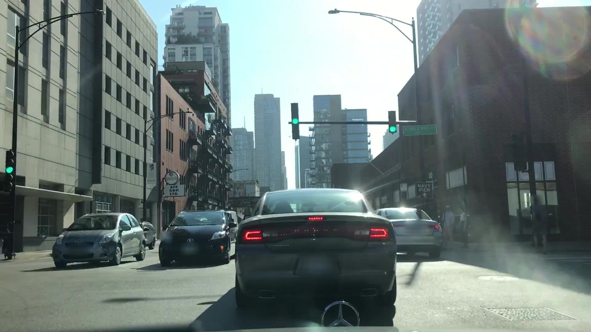 Street view near Level, Chicago Loop — © lvl5 (CC BY-SA · Mapillary)
