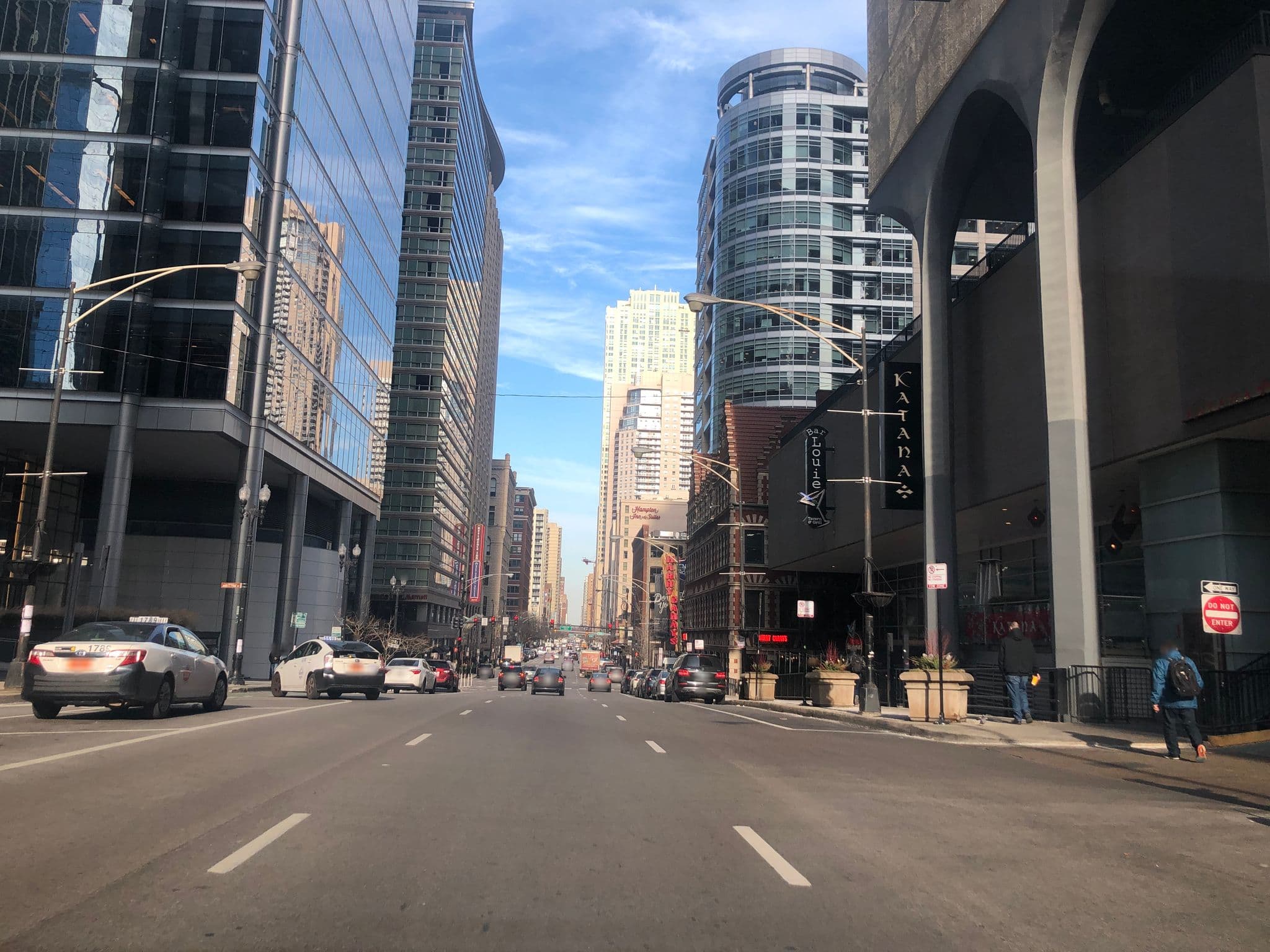 Street view near Westin WORKOUT, Chicago Loop — © glendachagas (CC BY-SA · Mapillary)