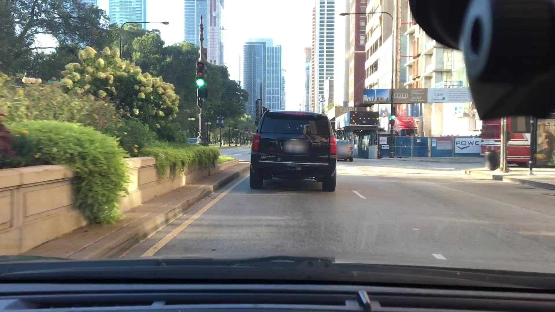 Street view near Hilton Hotel, Chicago Loop — © lvl5 (CC BY-SA · Mapillary)