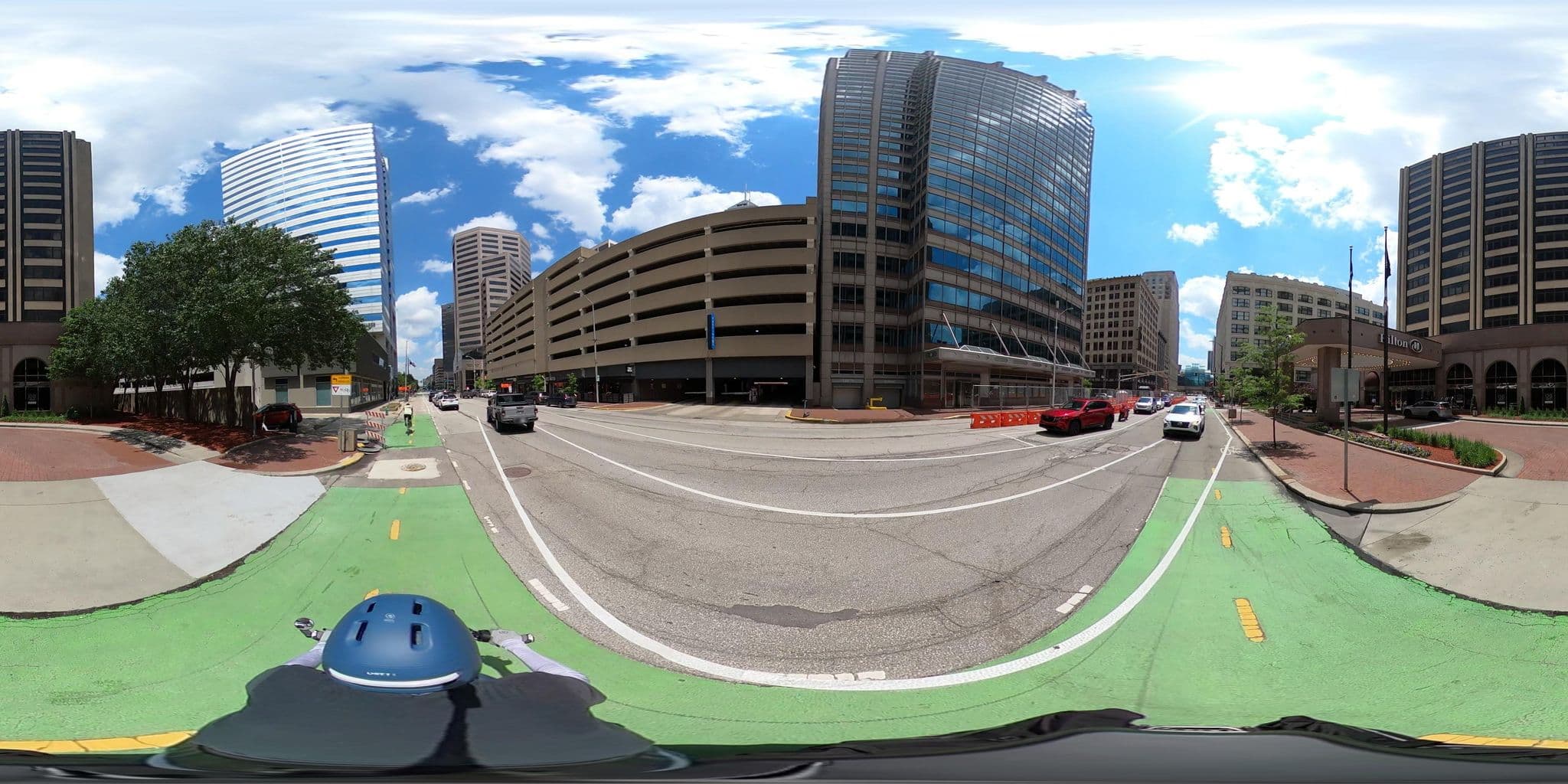 Street view near Hilton, Indianapolis — © veloville (CC BY-SA · Mapillary)