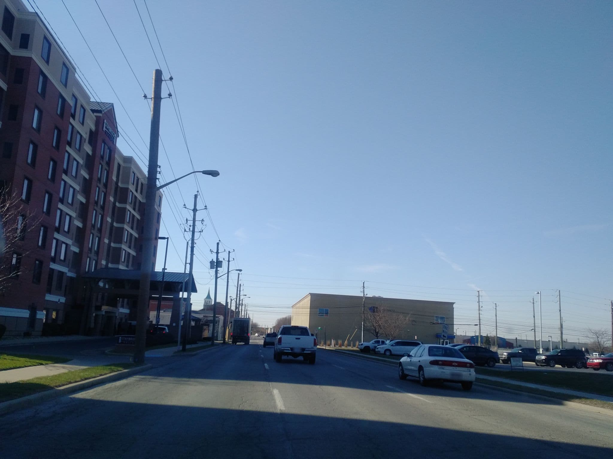 Street view near Complimentary Breakfast, Indianapolis — © jbwalters22 (CC BY-SA · Mapillary)