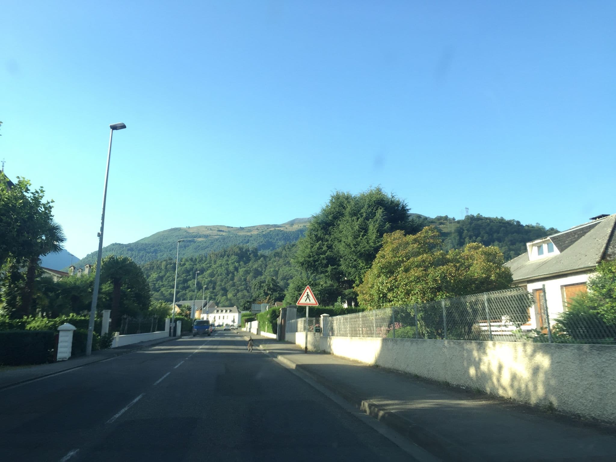 Street view near Le Gabizos, Argelès-Gazost — © pgiraud (CC BY-SA · Mapillary)