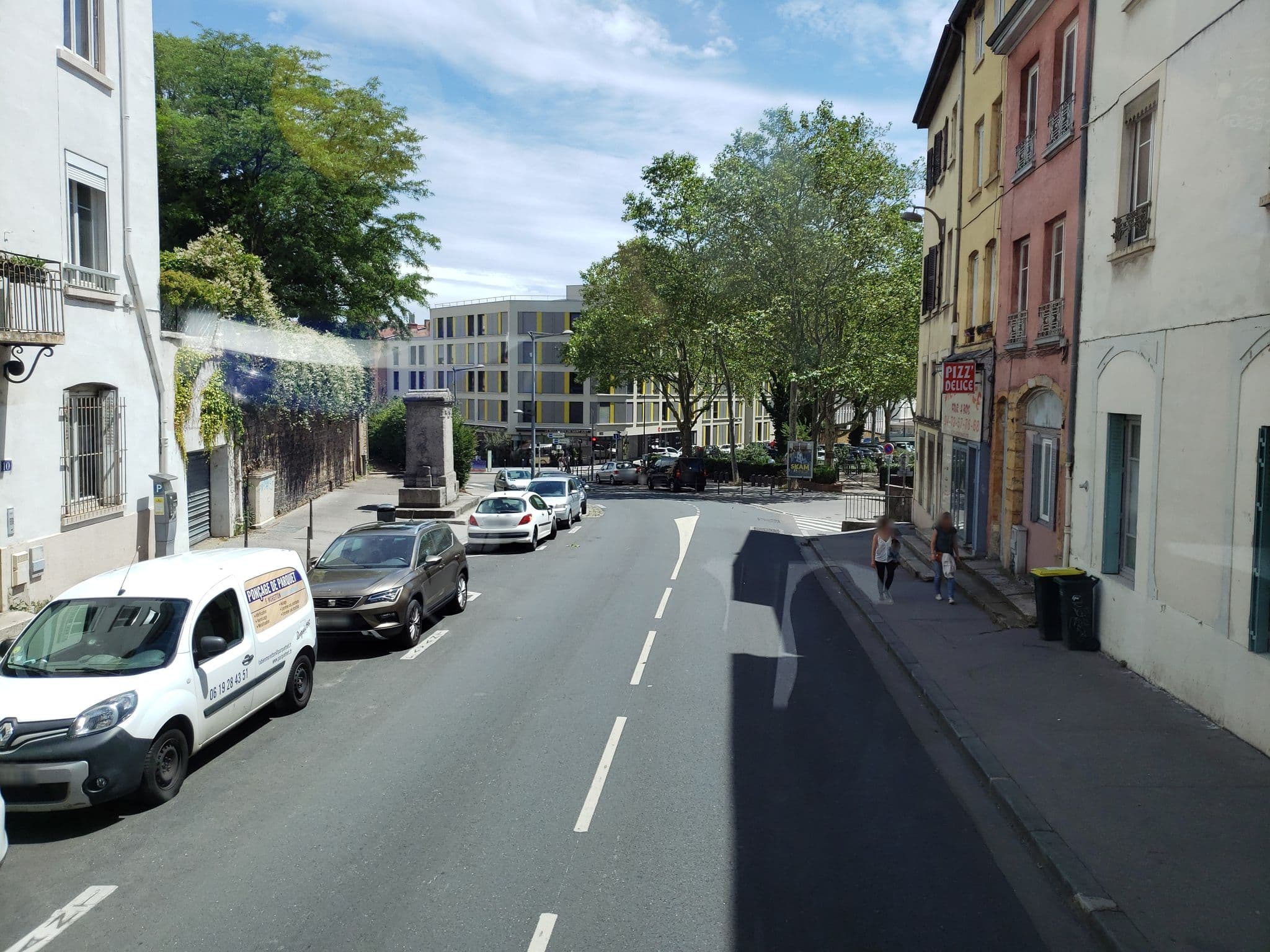 Street view near Le Jardin de Beauvoir, Lyon 05 — © mapfool (CC BY-SA · Mapillary)