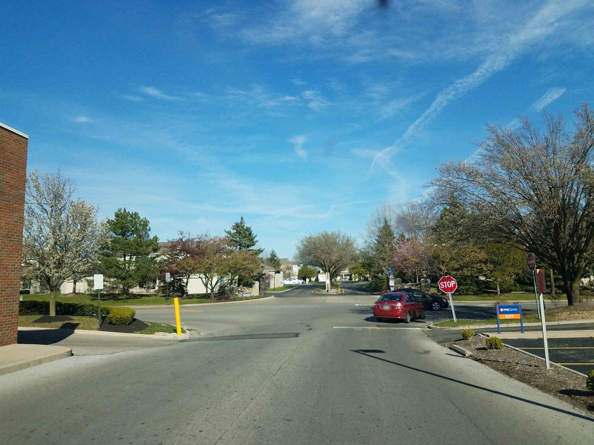 Street view near Sun Tong Luck Asian Cuisine, Worthington — © jbthemilker (CC BY-SA · Mapillary)
