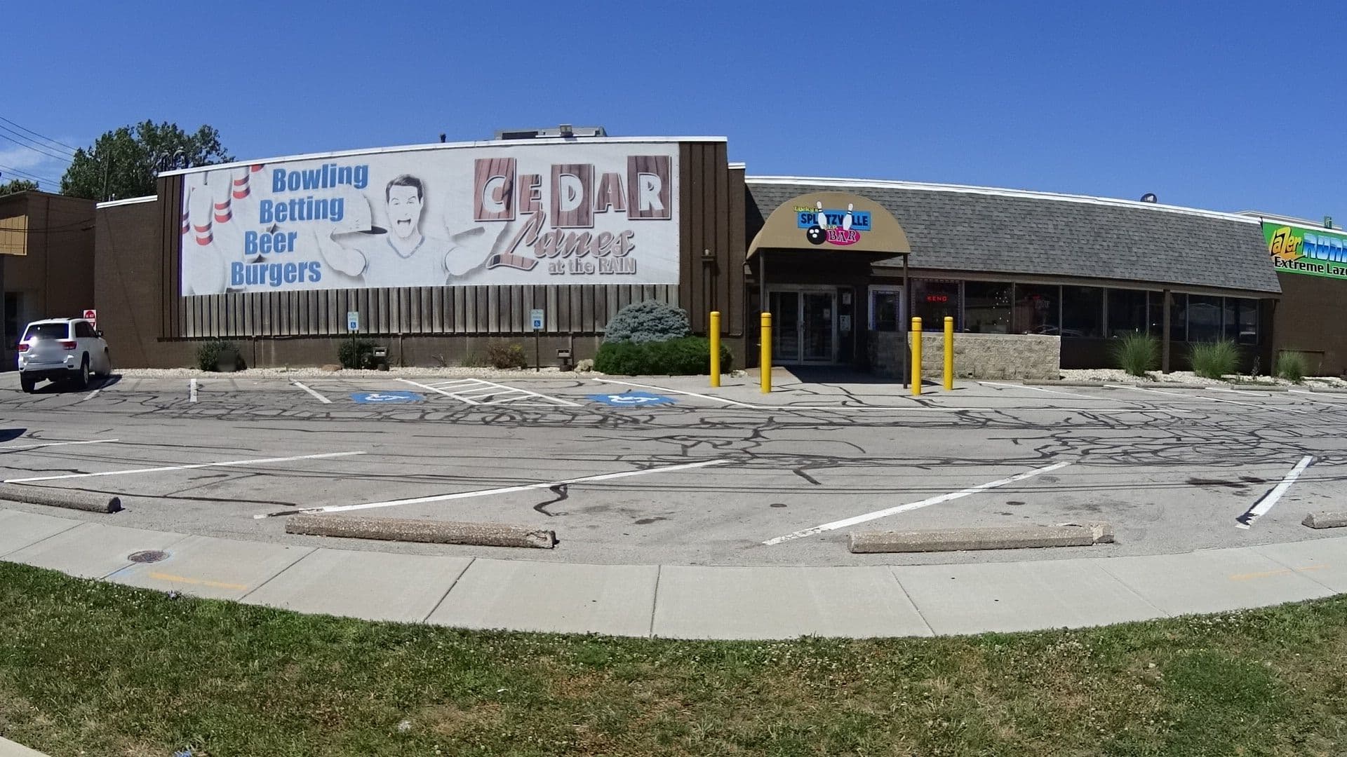 Street view near Quality Inn And Suites Rain Water Park, Sandusky — © mwroblewski (CC BY-SA · Mapillary)