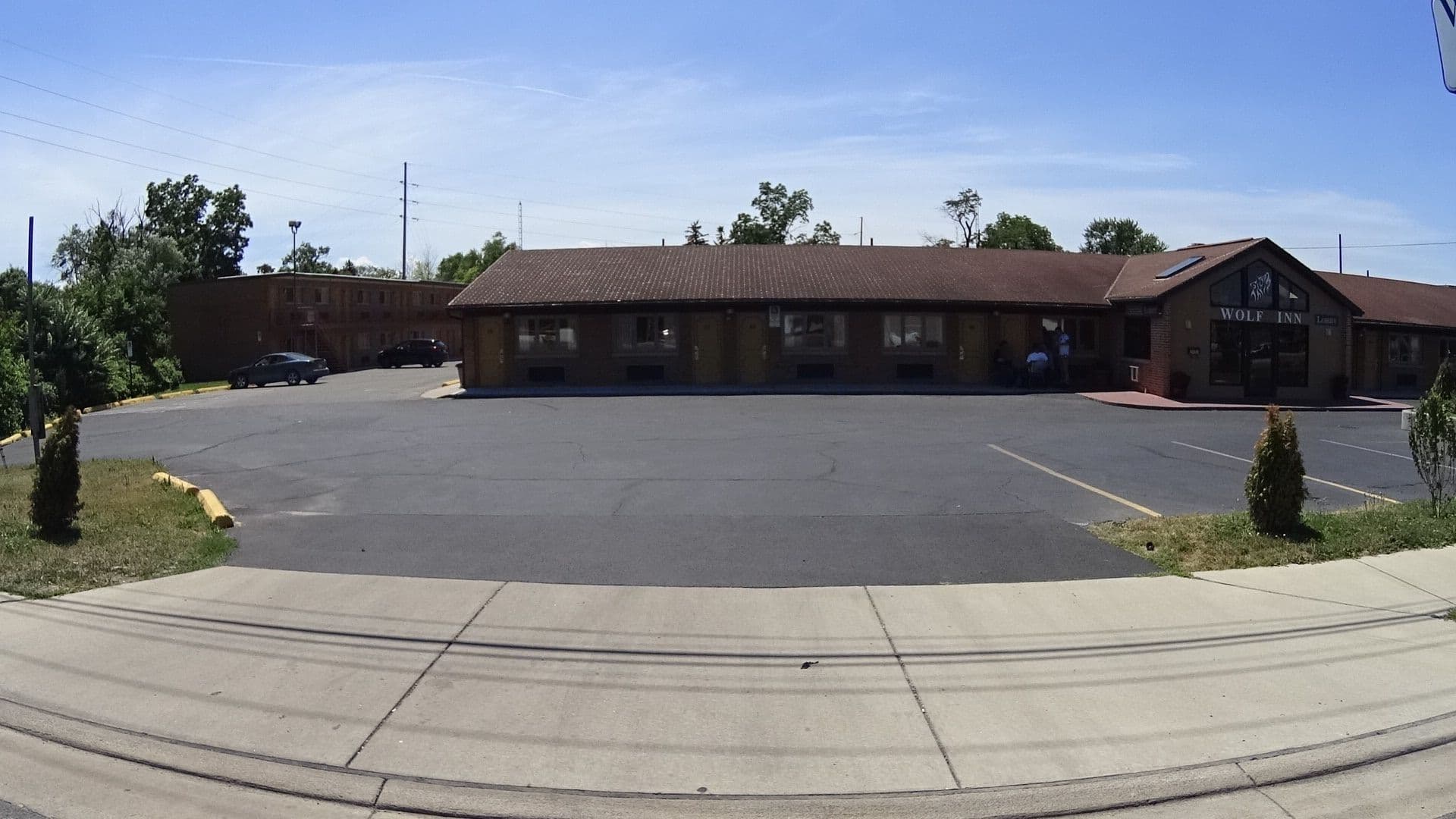 Street view near Redway Inn, Sandusky — © mwroblewski (CC BY-SA · Mapillary)