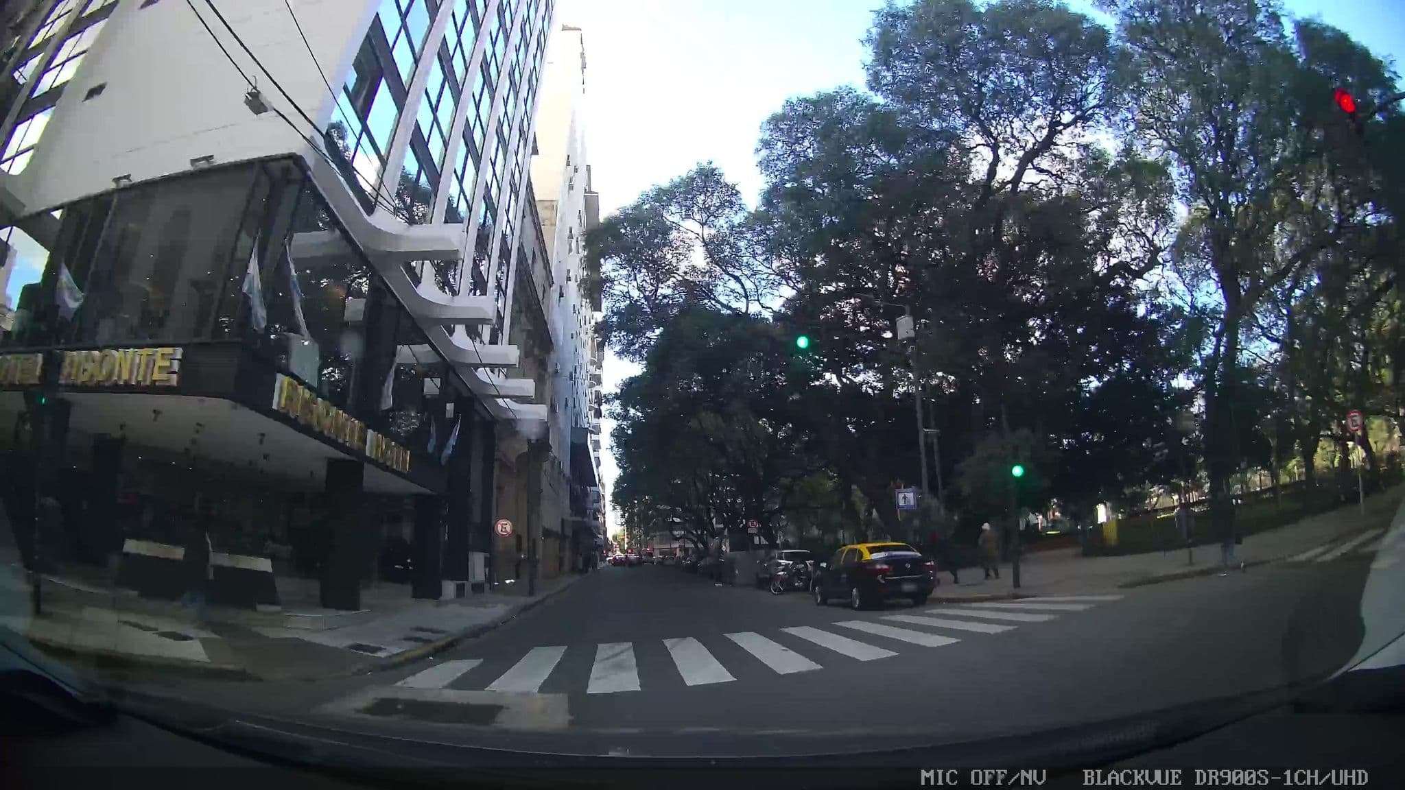 Street view near Bisonte Libertad, Retiro — © kaartcam (CC BY-SA · Mapillary)