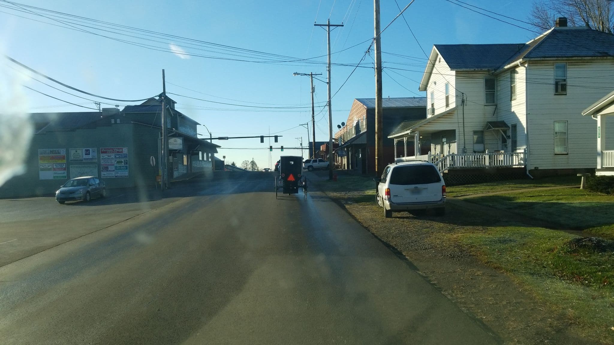 Street view near Graystone Cottages, Millersburg — © jbthemilker (CC BY-SA · Mapillary)