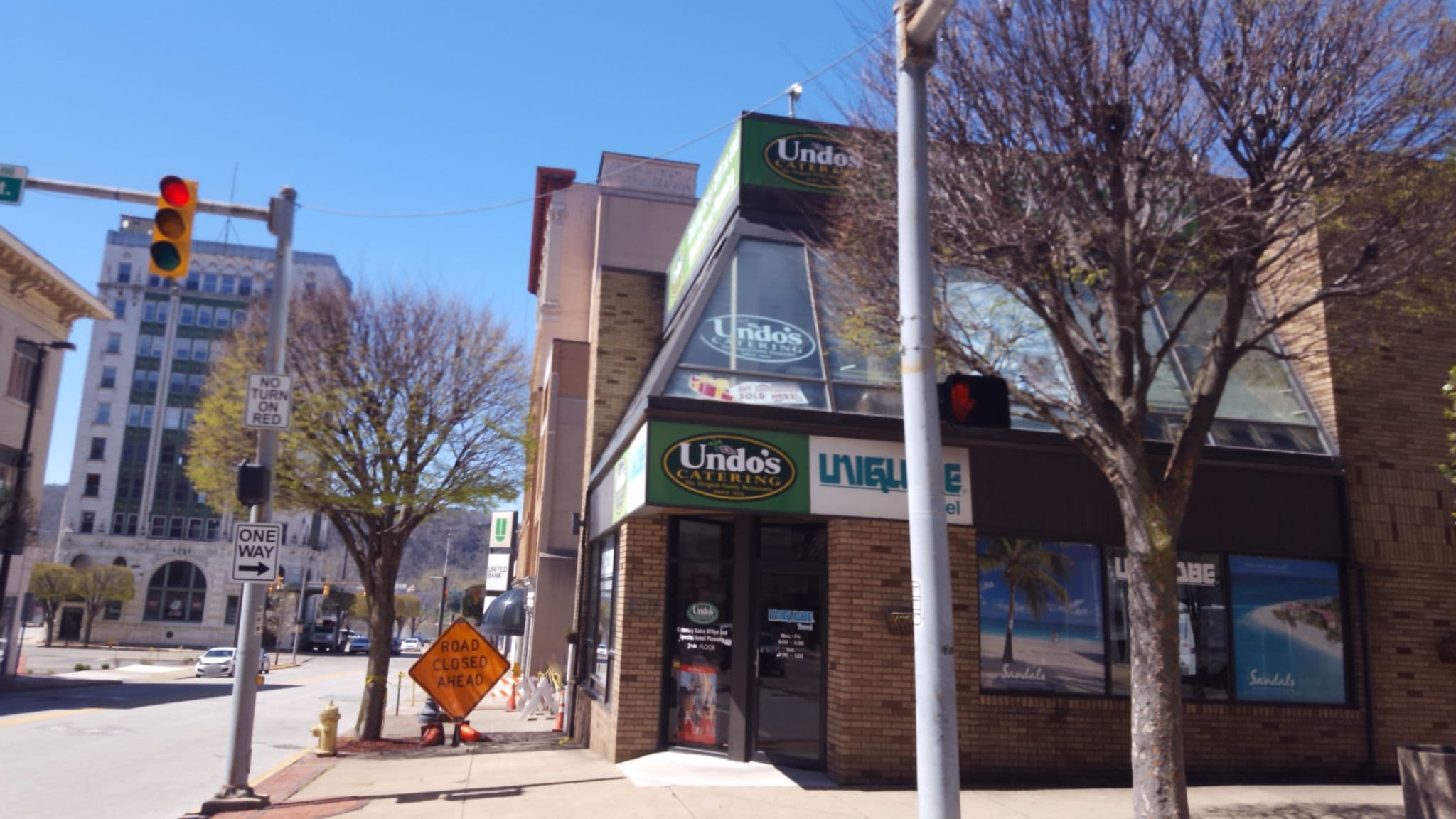 Street view near Just Us, Martins Ferry — © jbthemilker (CC BY-SA · Mapillary)