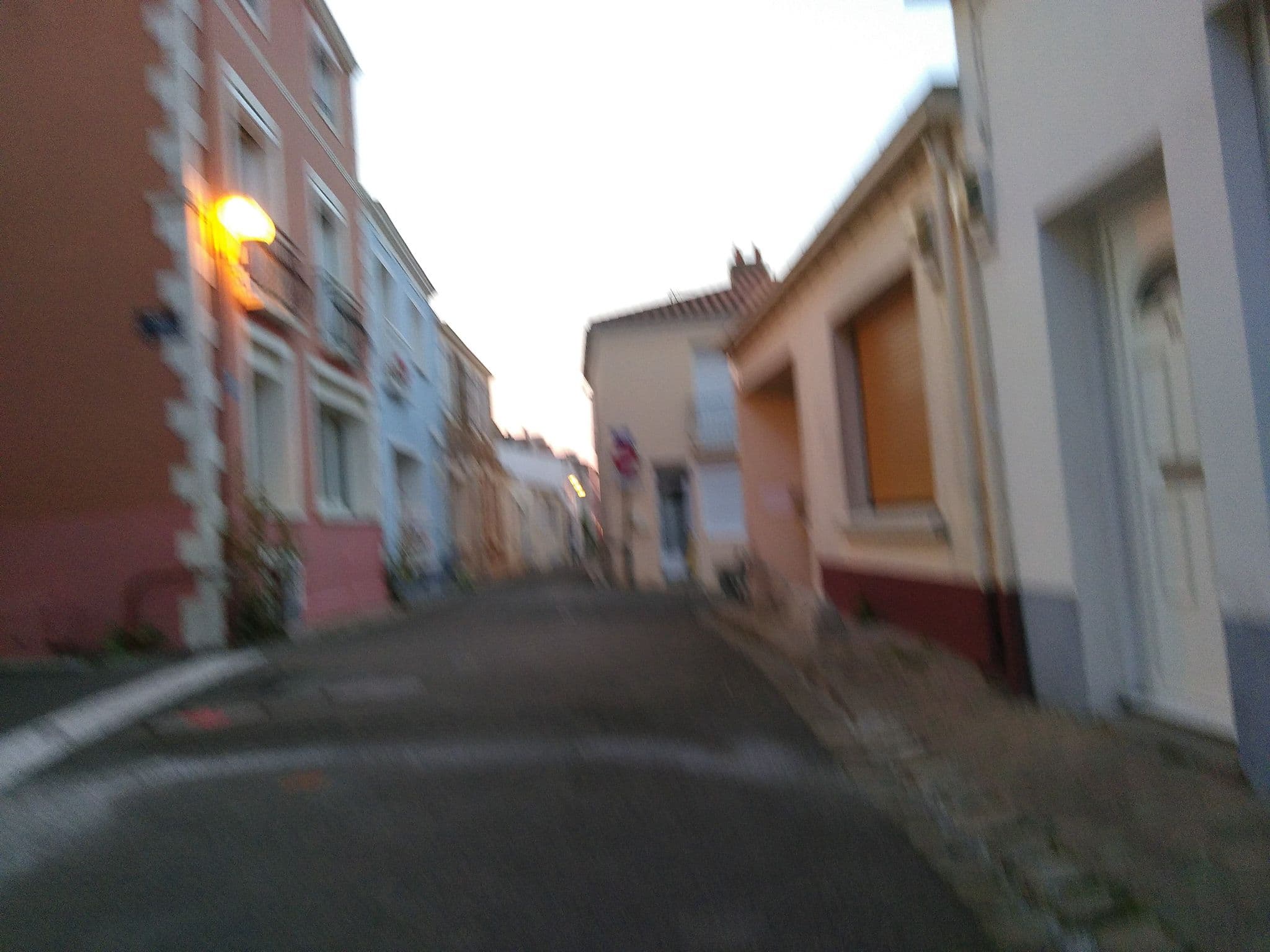 Street view near Hôtel Les Embruns, Les Sables-d'Olonne — © uwekoch (CC BY-SA · Mapillary)