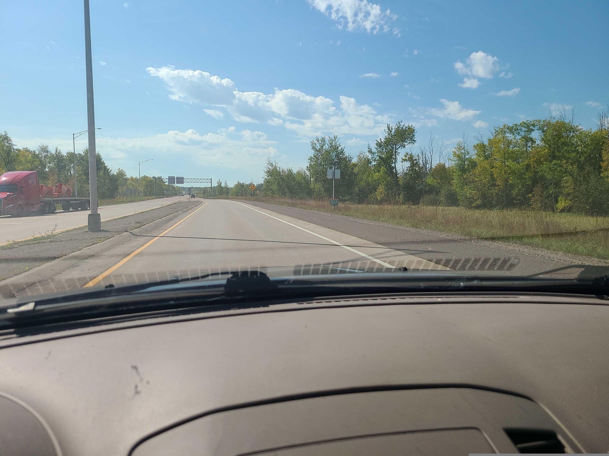 Street view near Bad River Lodge & Casino, Washburn — © light447 (CC BY-SA · Mapillary)