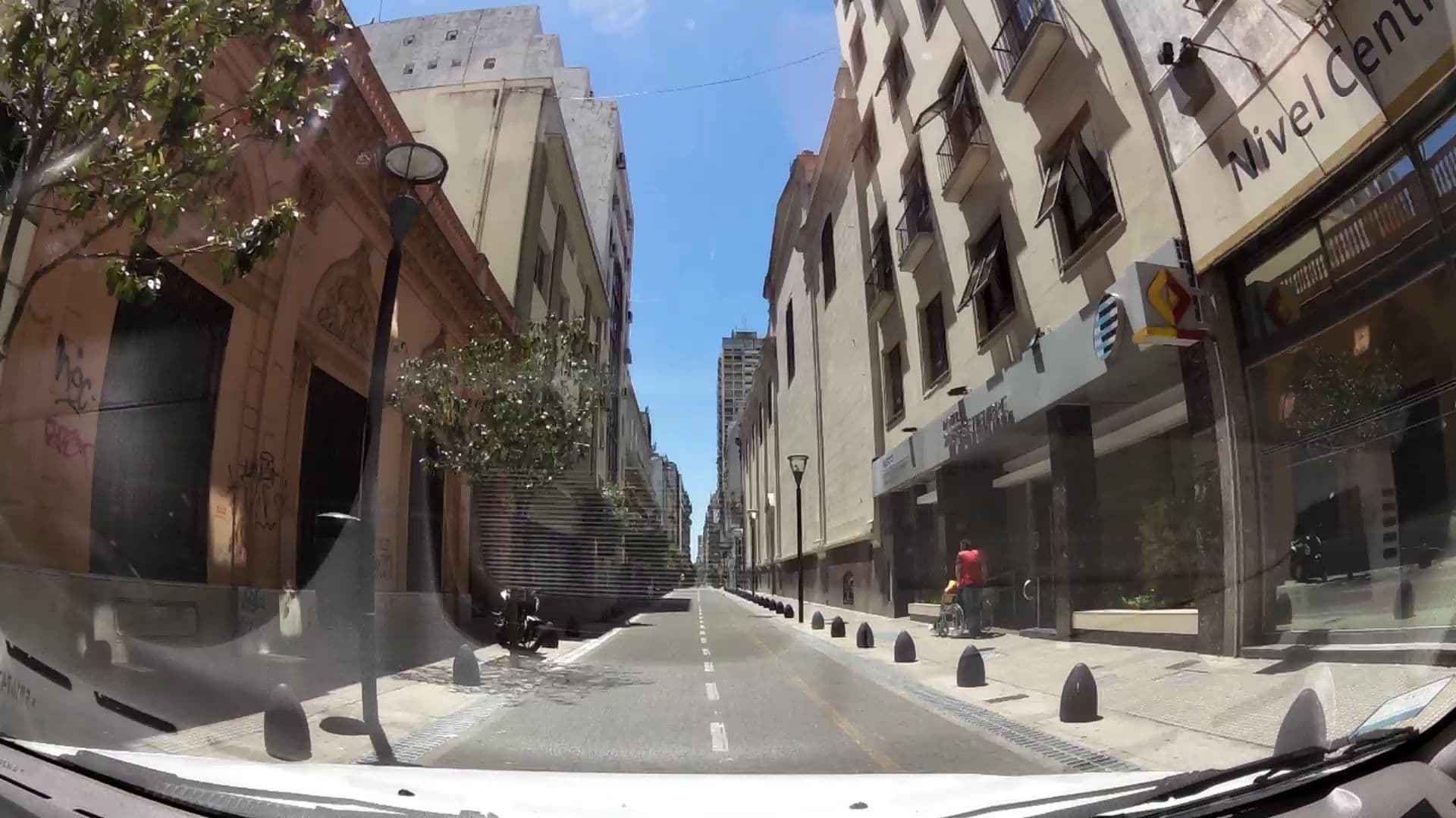 Street view near Hotel 26 de Setiembre, Buenos Aires