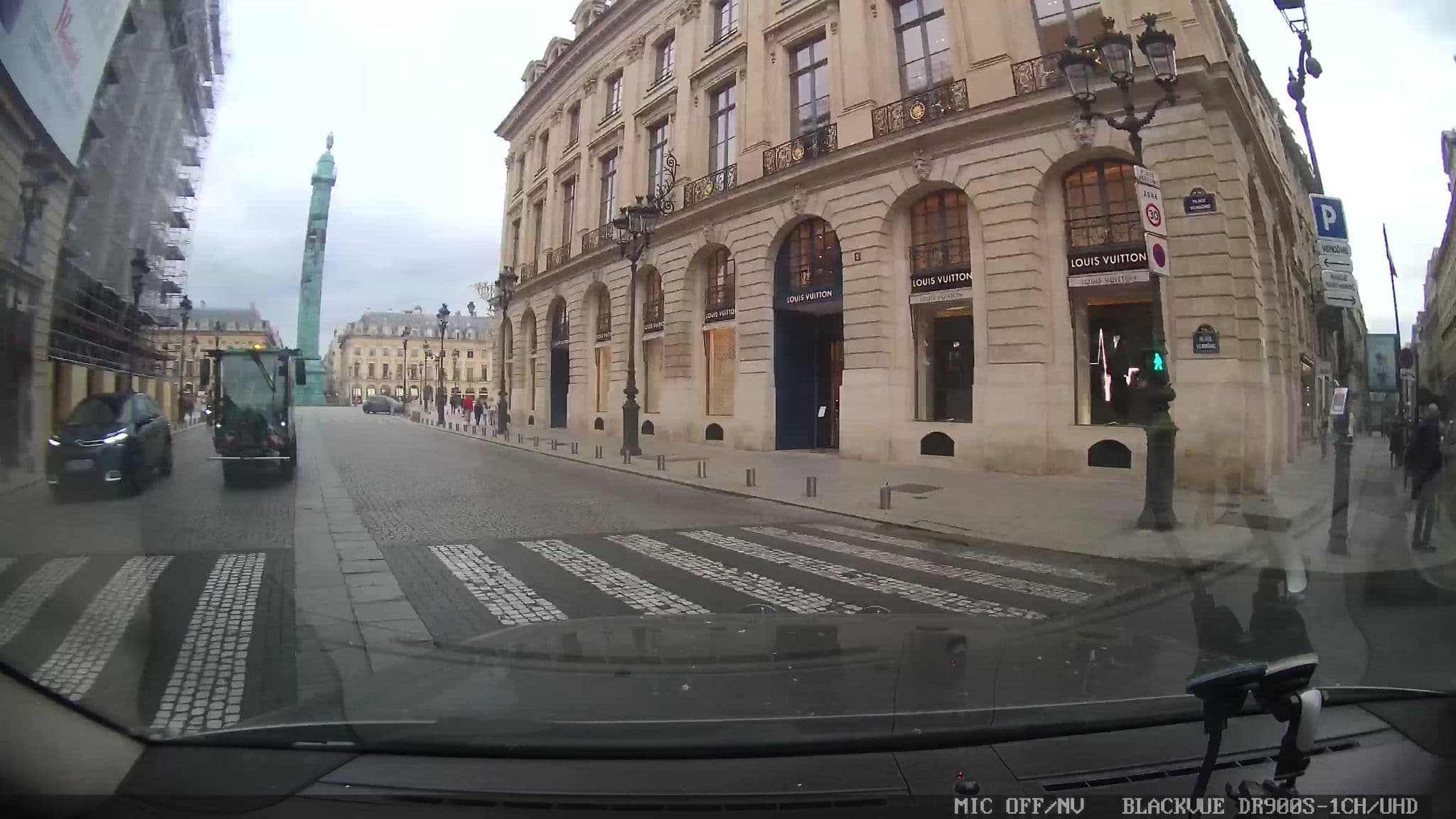 Street view near 1 Place Vendôme, Paris 09 Opéra — © grobin (CC BY-SA · Mapillary)