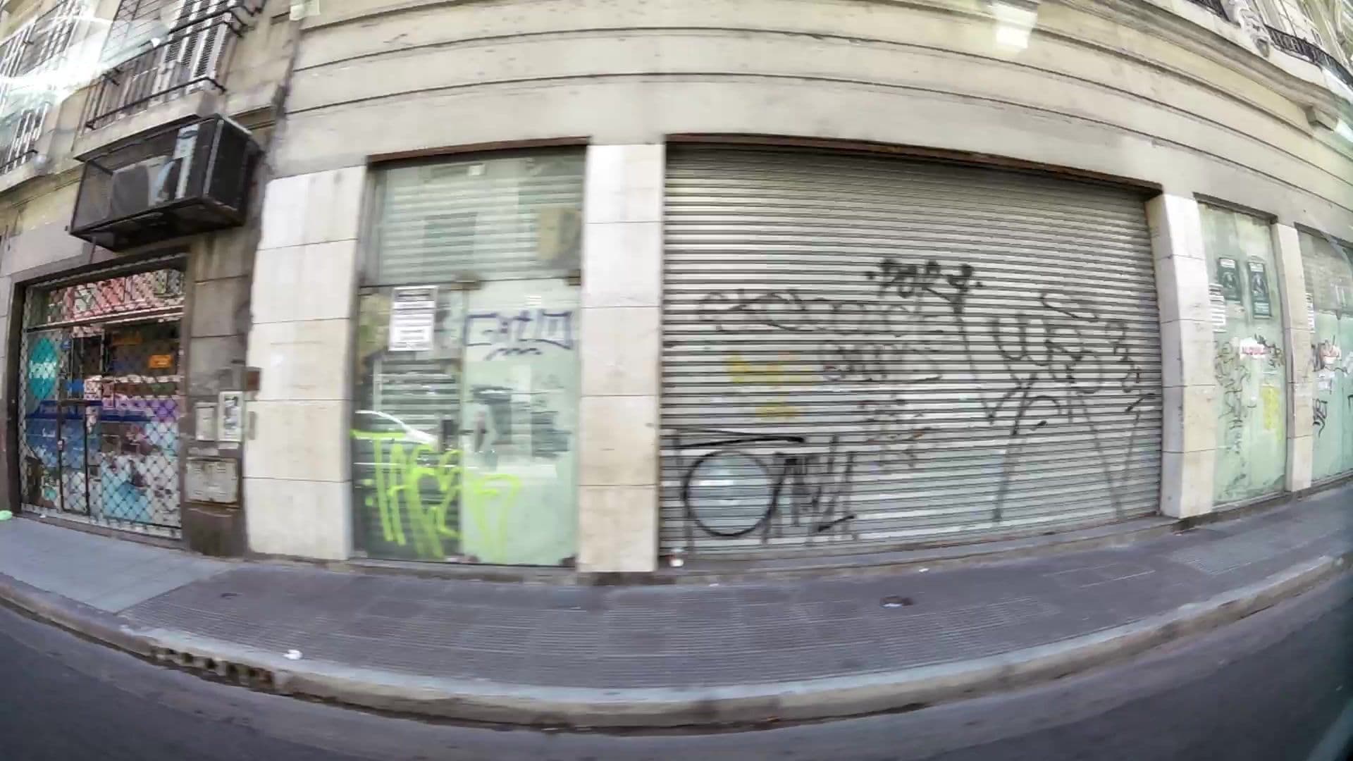 Street view near Viasui Hotel, Buenos Aires