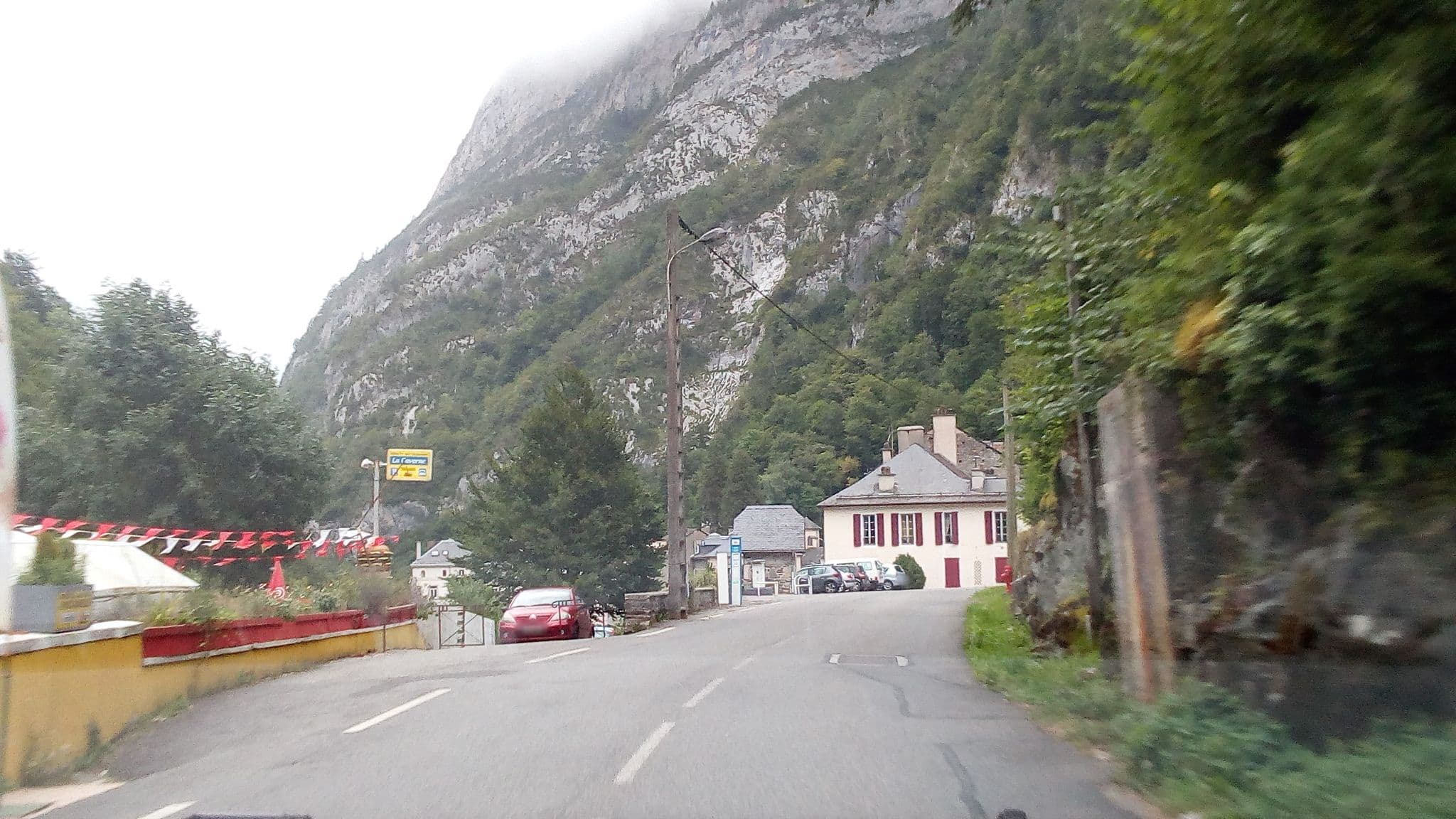 Street view near Gite Auberge la Caverne, Laruns — © atabaraud (CC BY-SA · Mapillary)