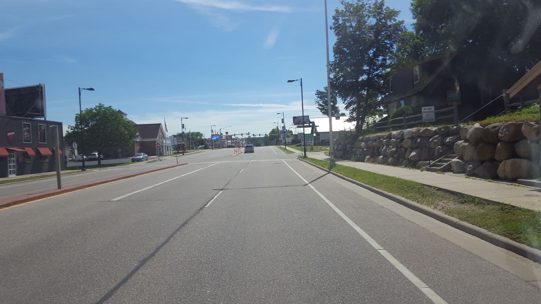 Street view near Sand County Vacation Home Rentals, Lake Delton — © jbthemilker (CC BY-SA · Mapillary)