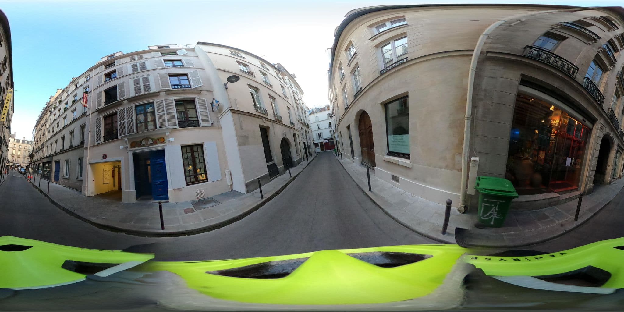 Street view near Hôtel de Nesle, Paris 01 Louvre — © Stefdegreef (CC BY-SA · Mapillary)