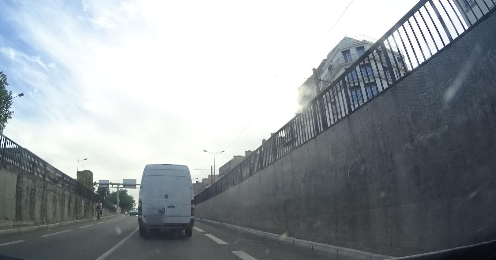Street view near Hôtel de la Gare, Nantes — © paysredon (CC BY-SA · Mapillary)