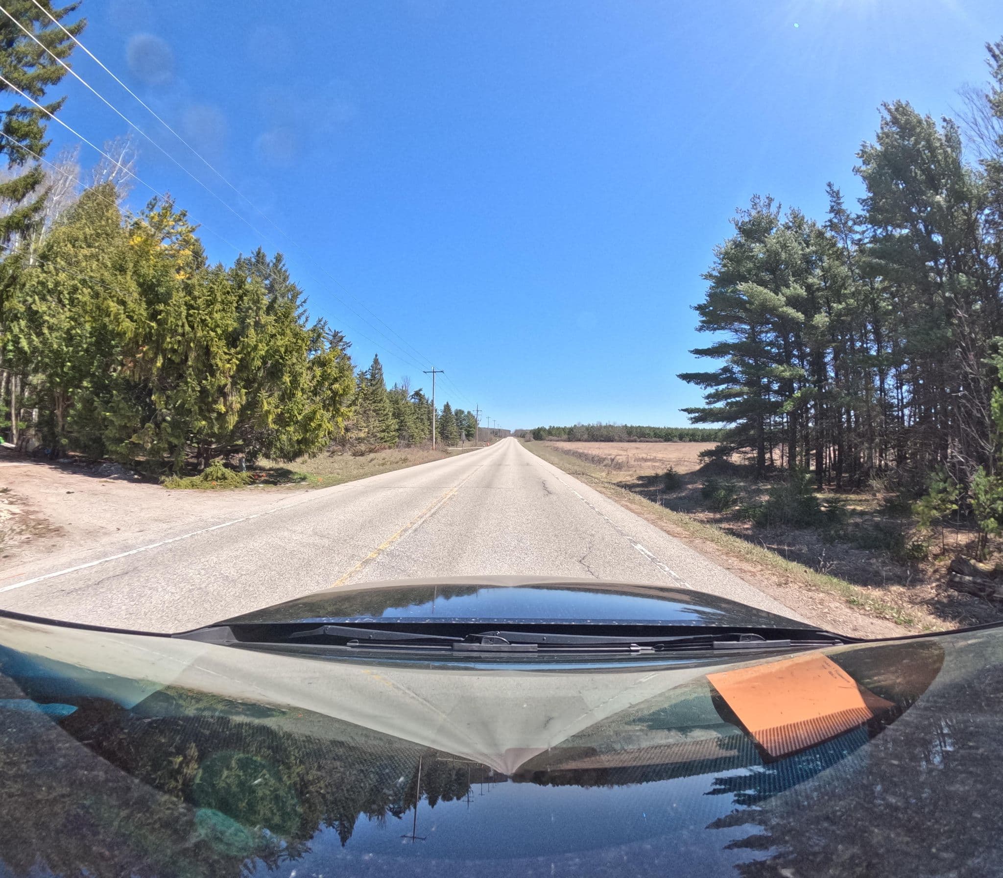 Street view near New Yardley Inn, Sturgeon Bay — © theman (CC BY-SA · Mapillary)