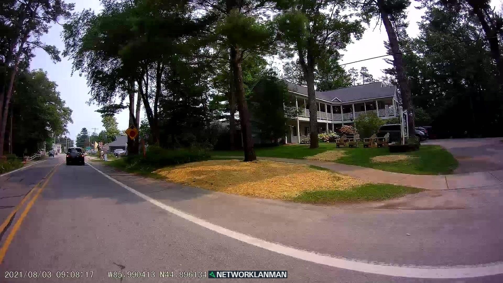 Street view near Lakeshore Inn Motel, Greilickville — © networklanman (CC BY-SA · Mapillary)