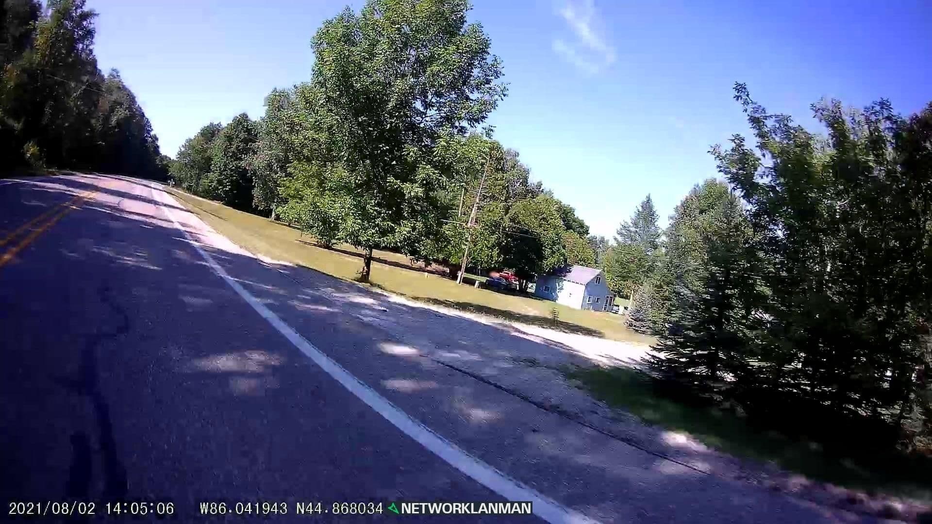 Street view near Glenn Lake Cottages, Greilickville — © networklanman (CC BY-SA · Mapillary)