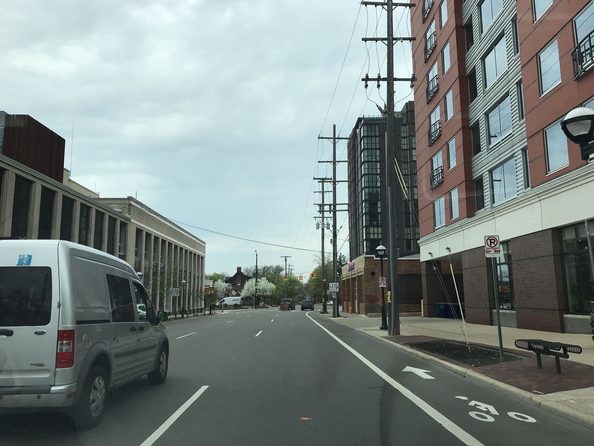 Street view near Ann Arbor International House, Ann Arbor — © plumgarden (CC BY-SA · Mapillary)