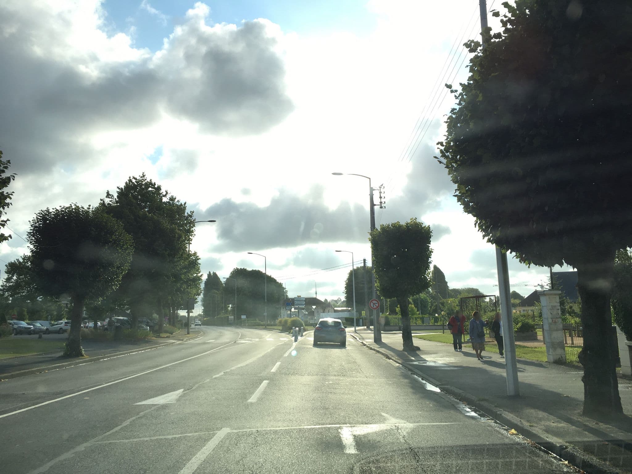 Street view near Villa les Mots Passants, Cabourg — © cquest (CC BY-SA · Mapillary)