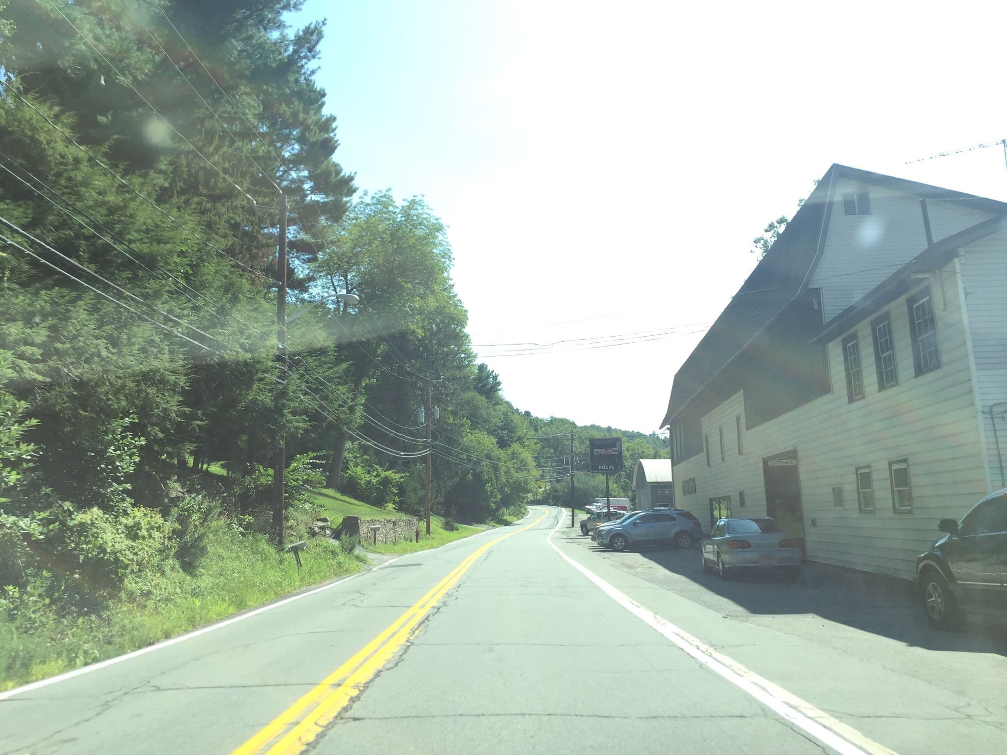 Street view near The Velvet Maple, Livingston Manor — © mdroads (CC BY-SA · Mapillary)