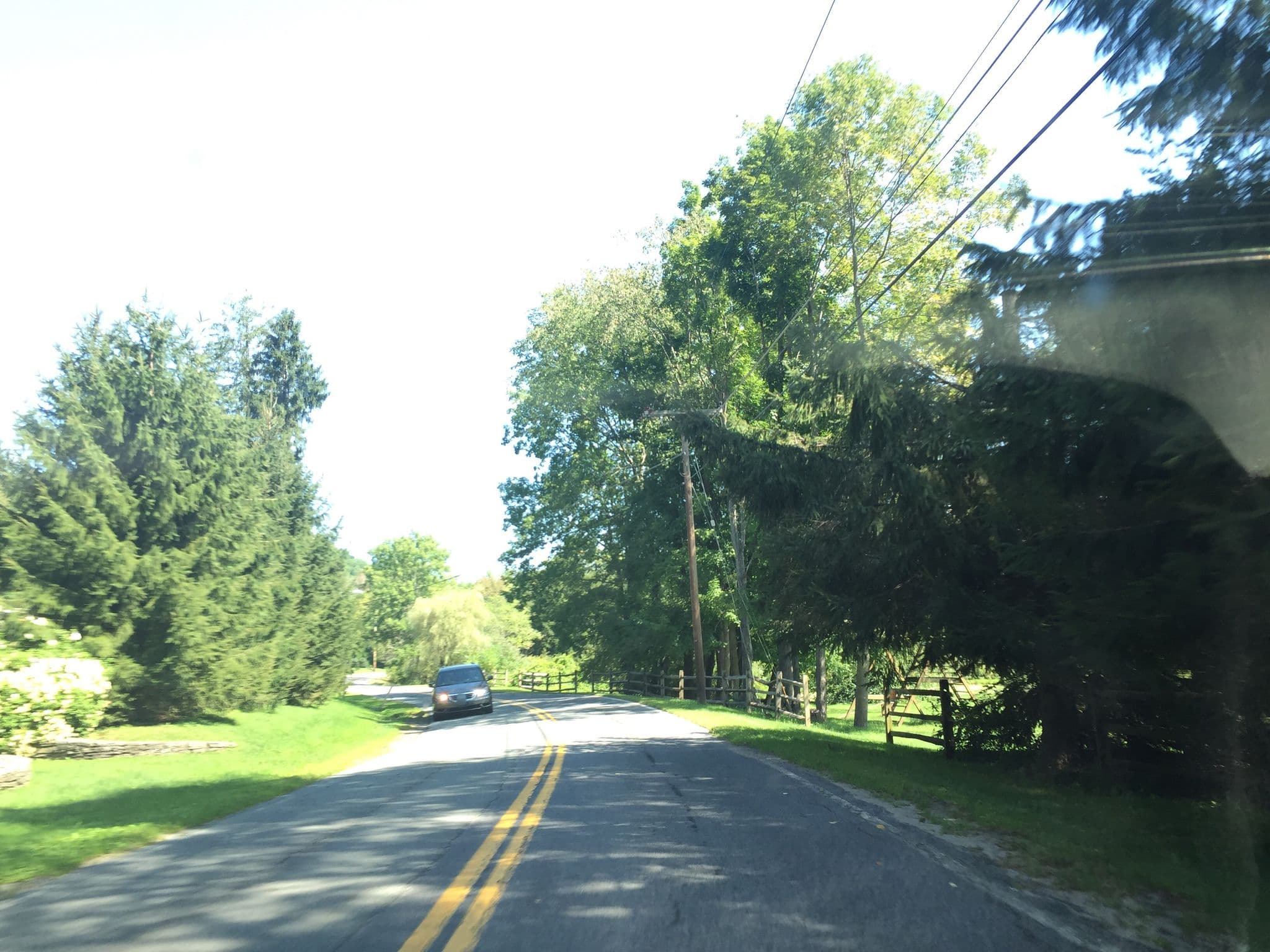 Street view near Farmhouse Catskills, Livingston Manor — © mdroads (CC BY-SA · Mapillary)