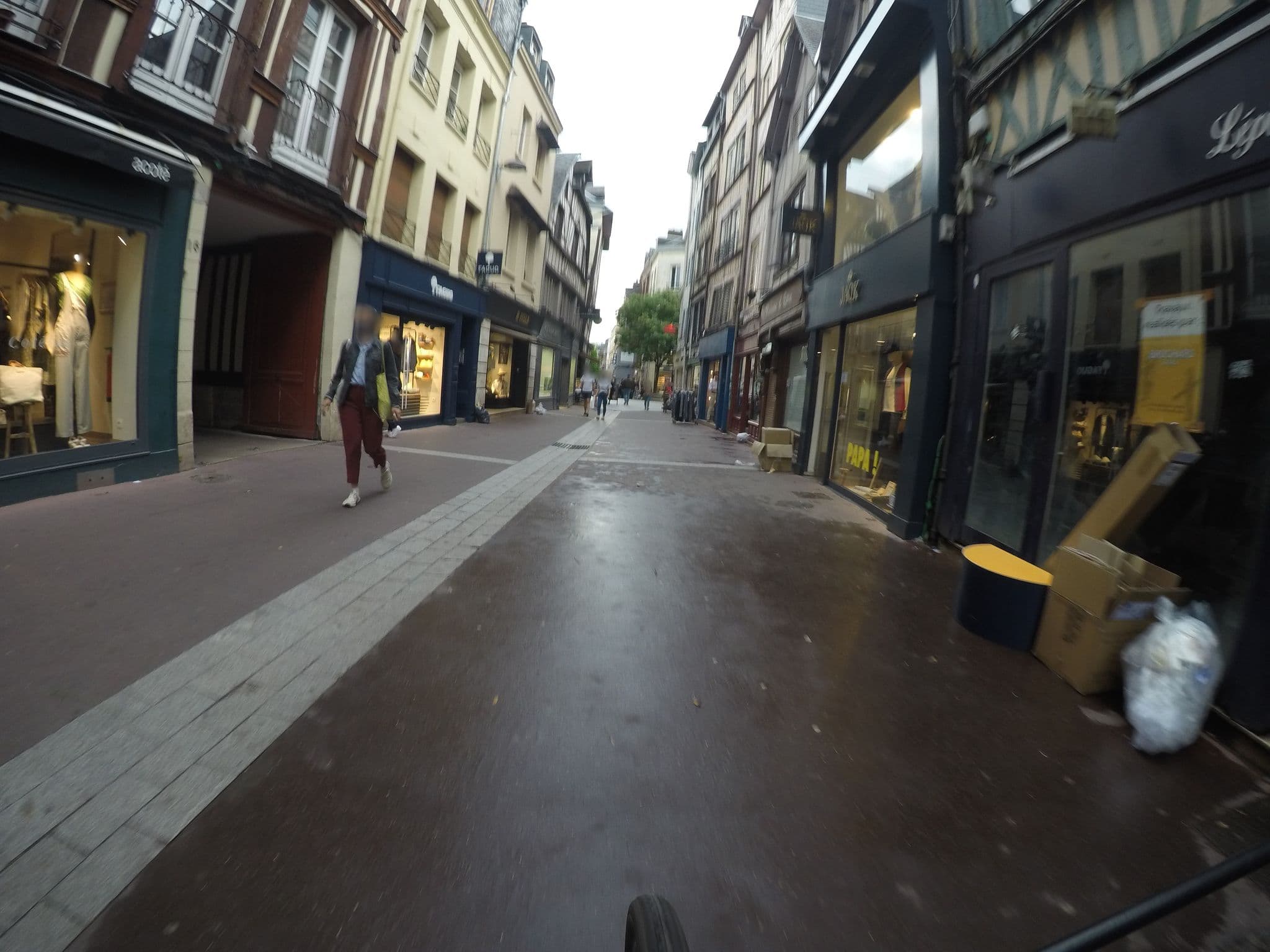 Street view near Le Vieux Carré, Rouen — © maftieu (CC BY-SA · Mapillary)