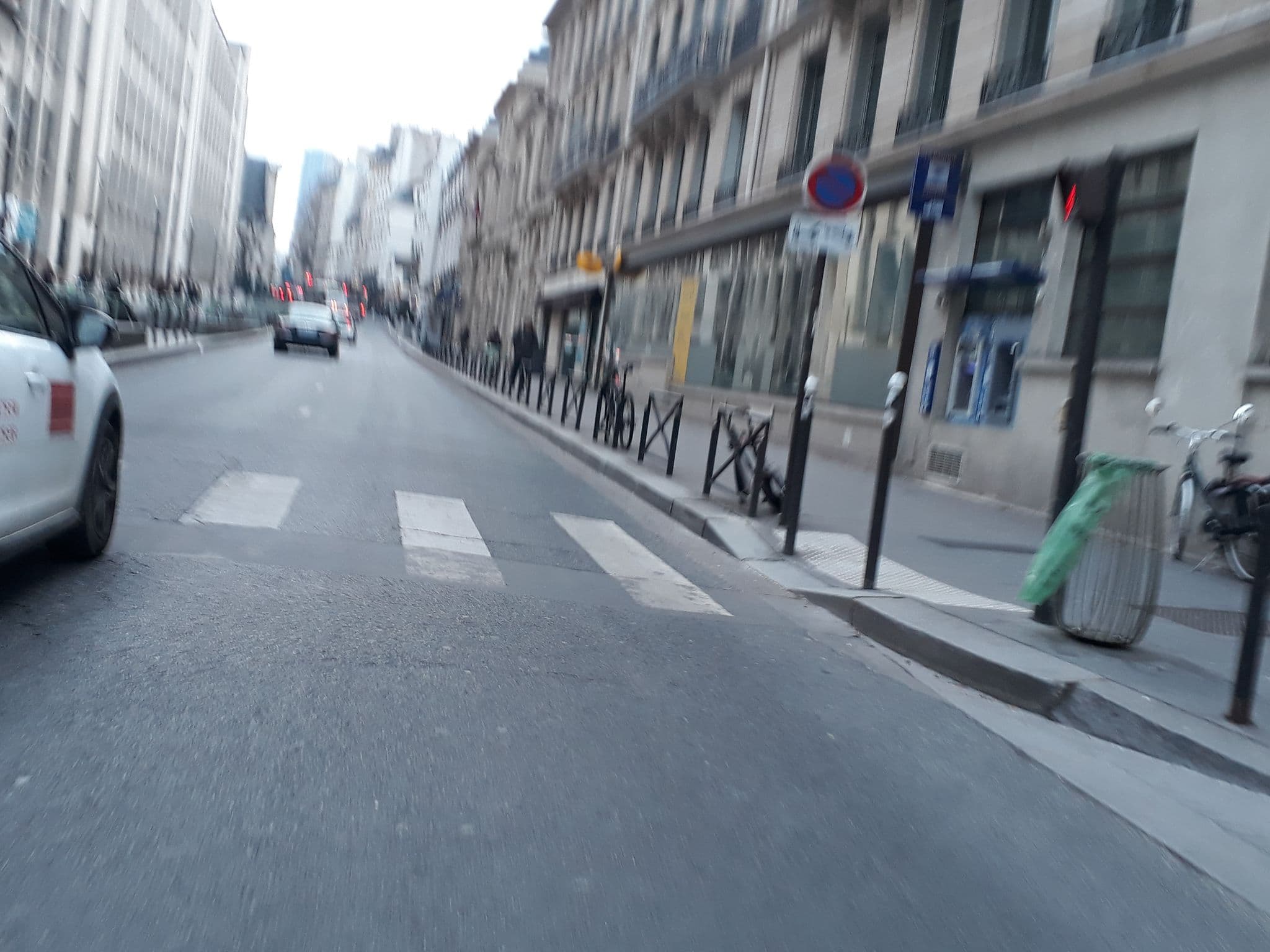 Street view near Hôtel du Danube, Paris 01 Louvre — © pierrent (CC BY-SA · Mapillary)